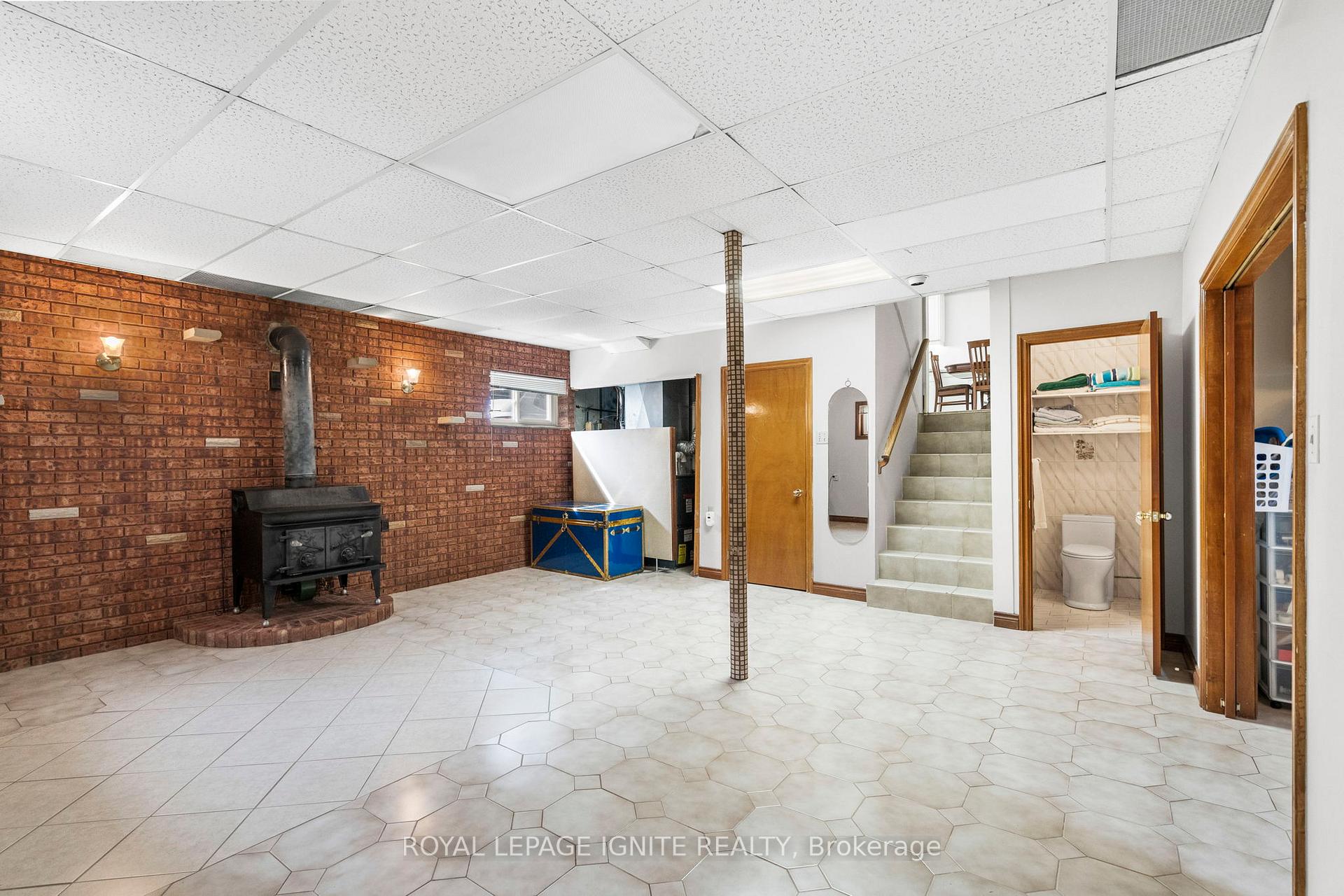 Photo 37 of 29 Ellerby Square N, Vaughan, West Woodbridge — HOMEH