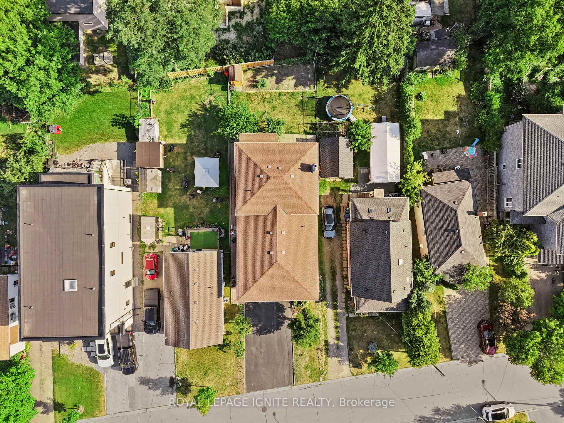Photo 47 of 29 Ellerby Square N, Vaughan, West Woodbridge — HOMEH