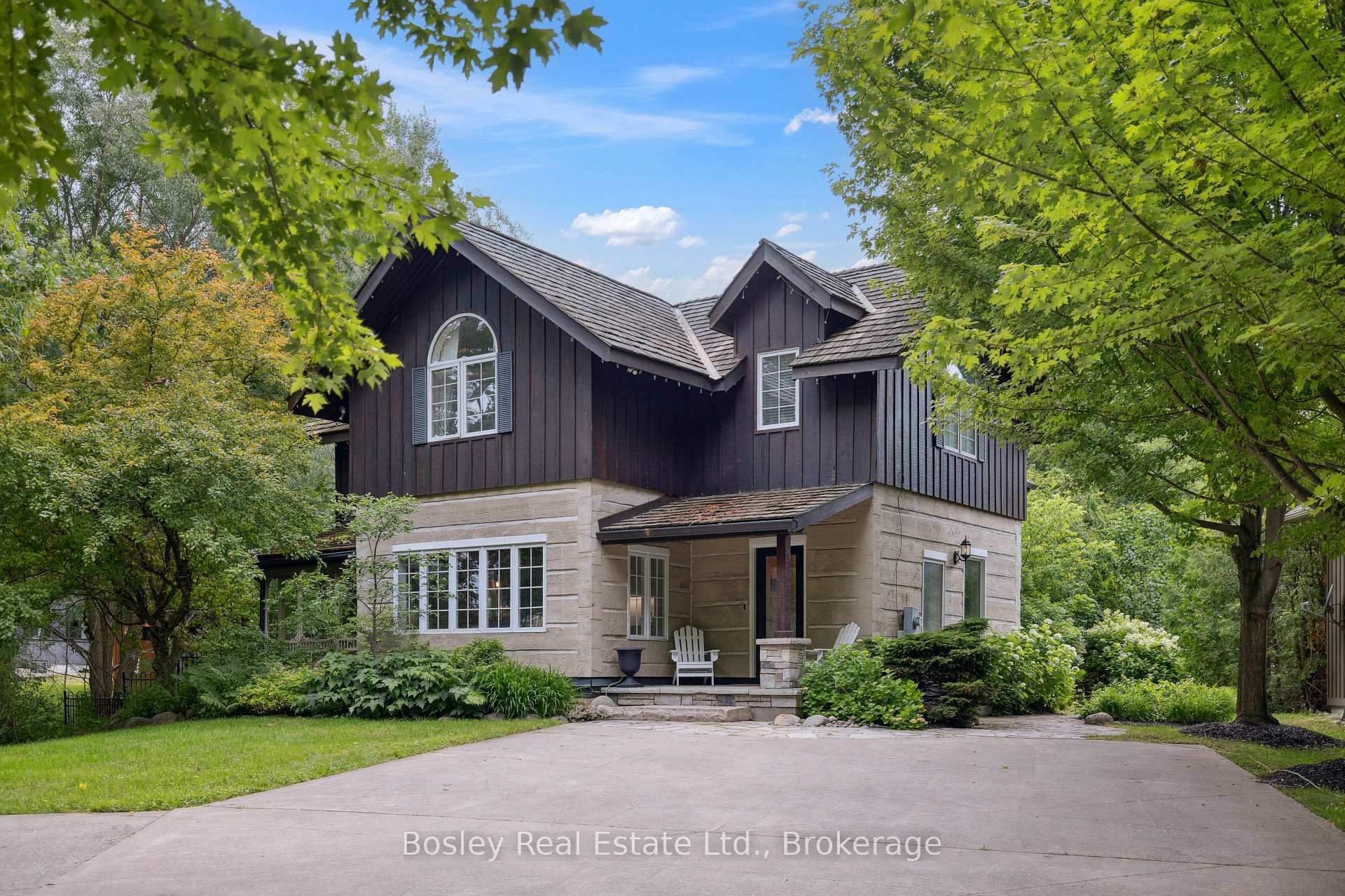Photo 2 of 118 Heritage Drive, Blue Mountains — HOMEH