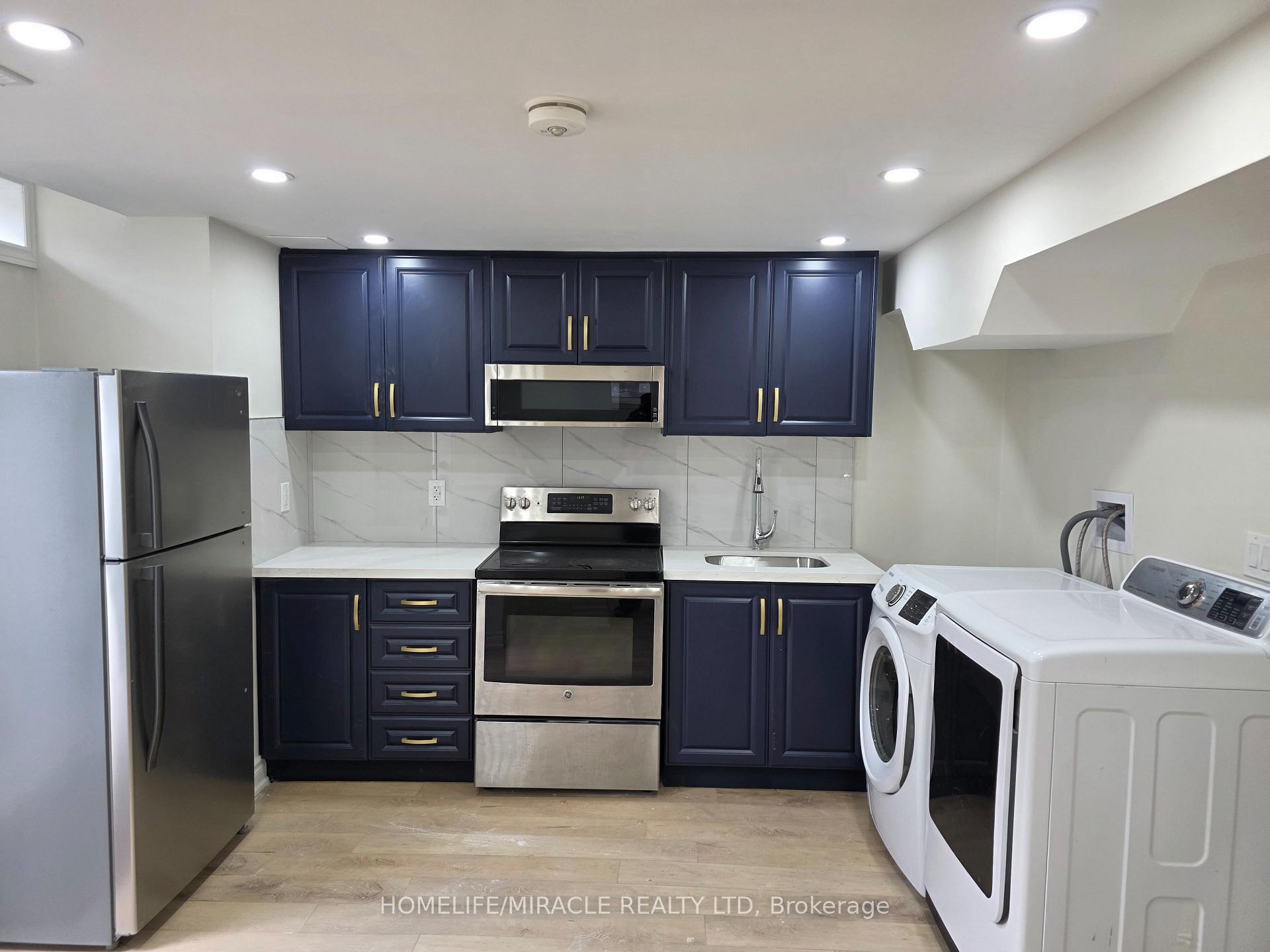 Photo 4 of Unit Basement, 114 Point Hope Place, Whitby, Port Whitby — HOMEH