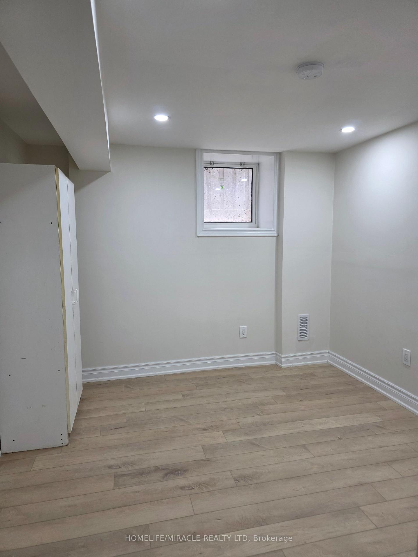 Photo 9 of Unit Basement, 114 Point Hope Place, Whitby, Port Whitby — HOMEH