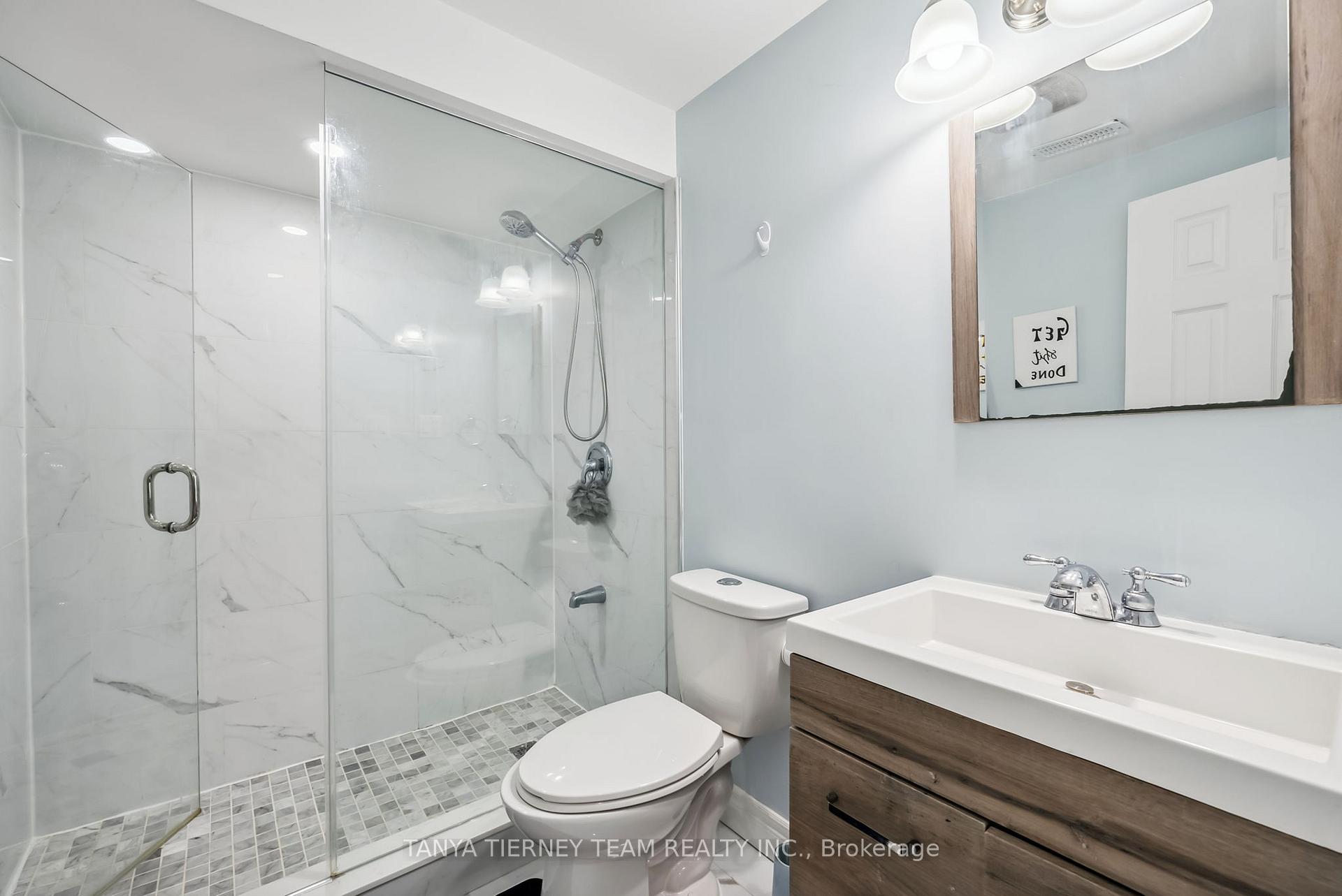 Photo 36 of 21 Rainbow Crescent, Whitby, Brooklin — HOMEH
