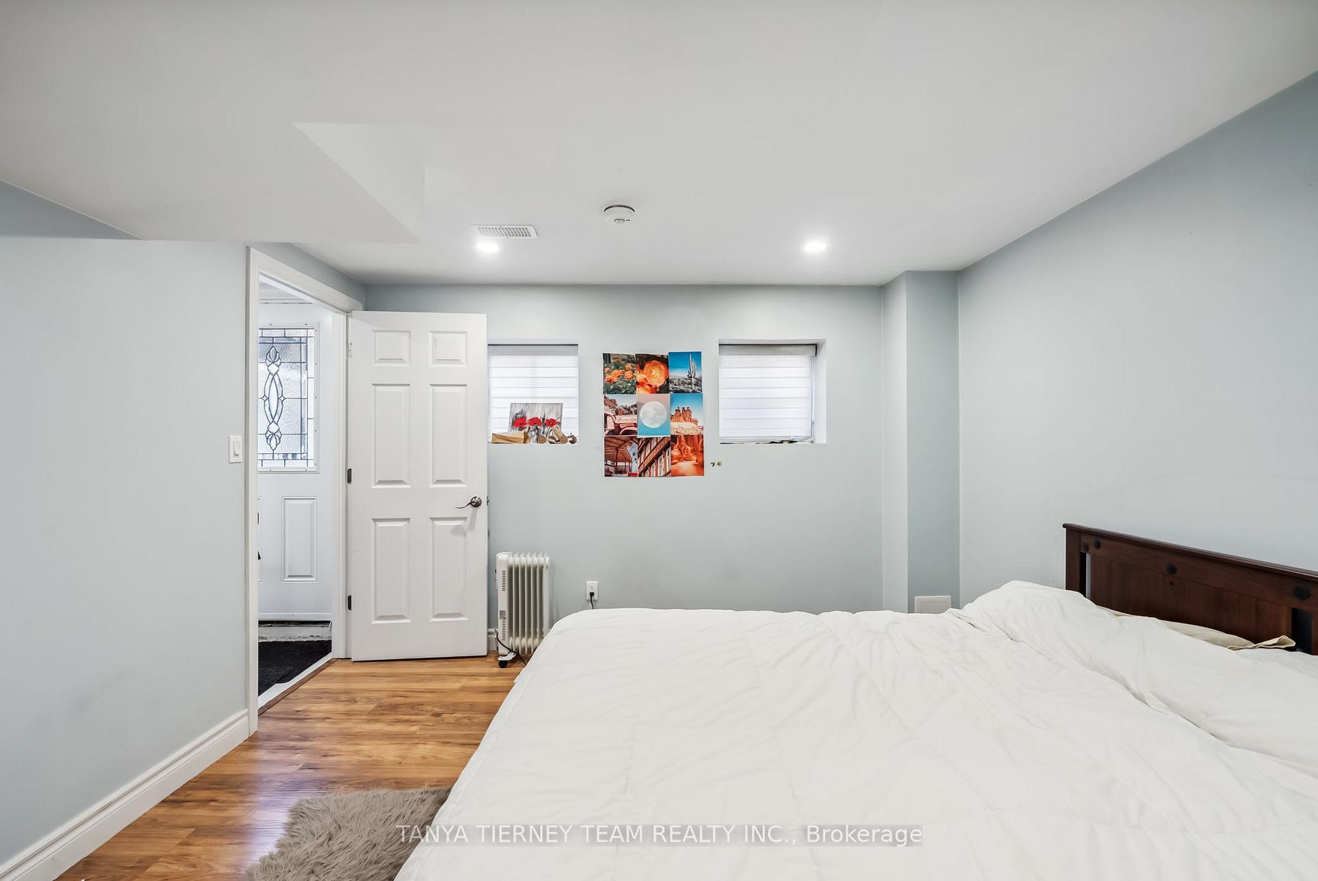 Photo 42 of 21 Rainbow Crescent, Whitby, Brooklin — HOMEH