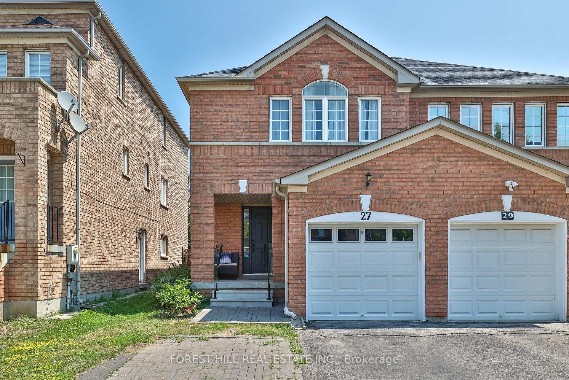 Photo 1 of 27 Yellowood Circle, Vaughan, Patterson — HOMEH