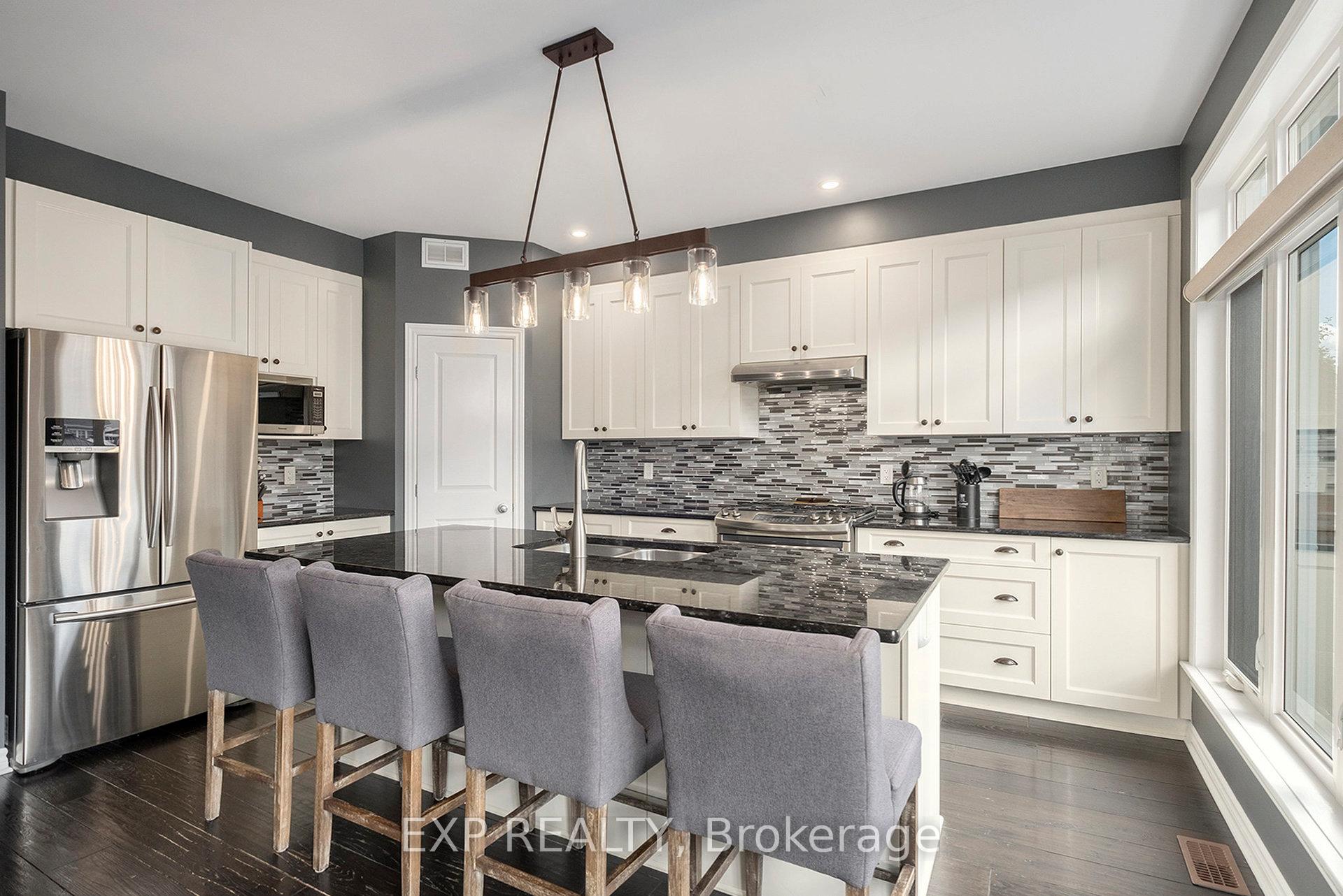 Photo 10 of 336 Towhee Place, Ottawa, Barrhaven - Half Moon Bay — HOMEH