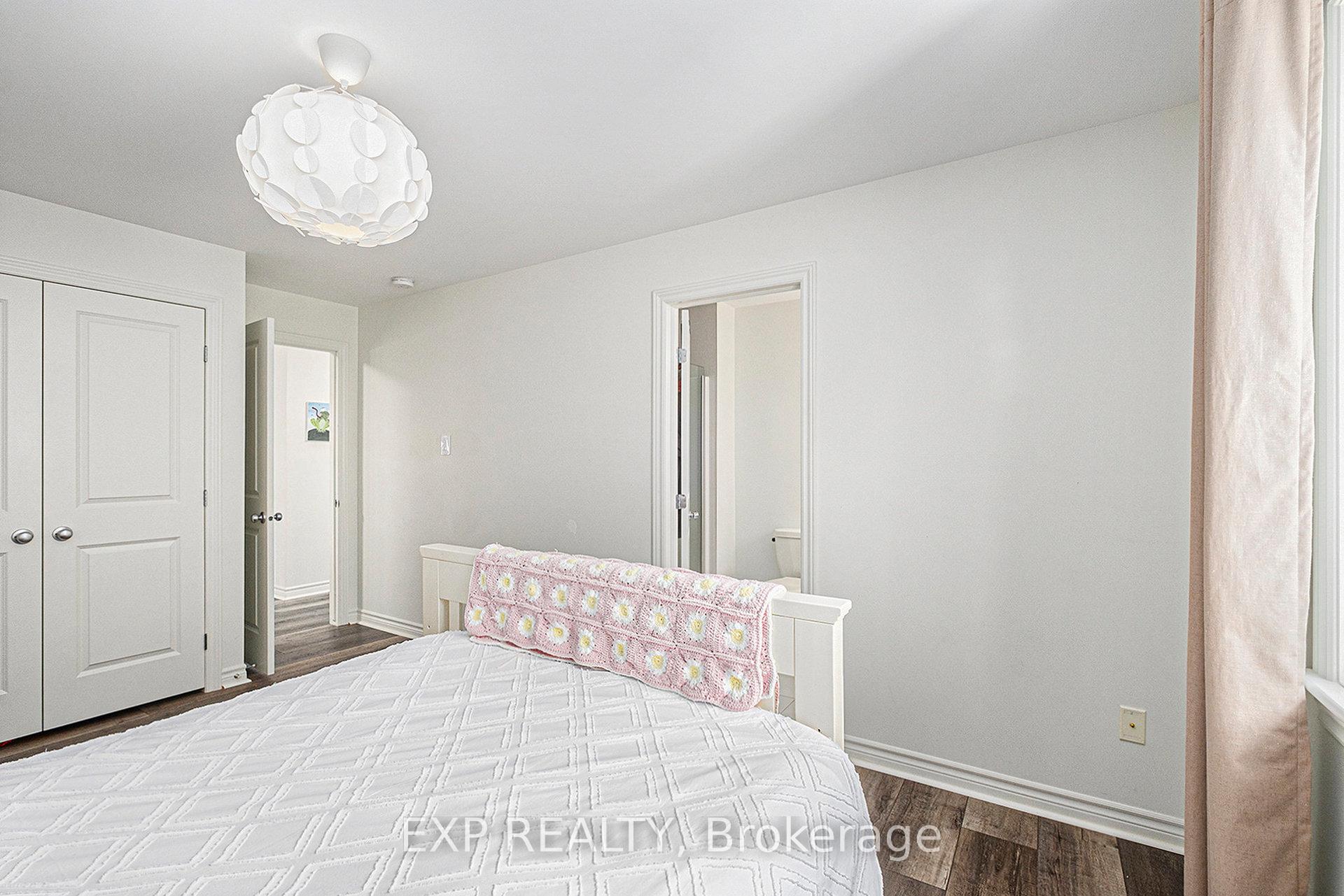 Photo 18 of 336 Towhee Place, Ottawa, Barrhaven - Half Moon Bay — HOMEH