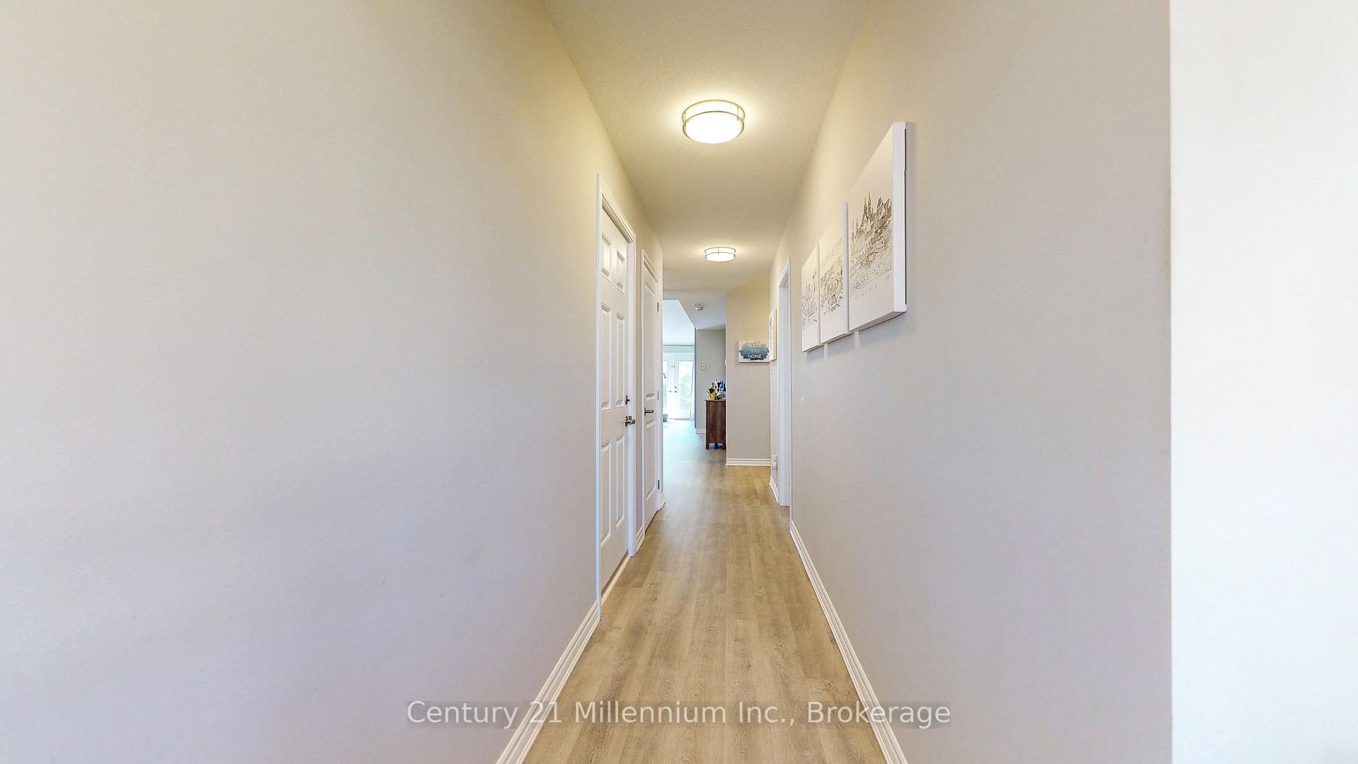 Photo 5 of 15 Ivy Crescent, Wasaga Beach — HOMEH
