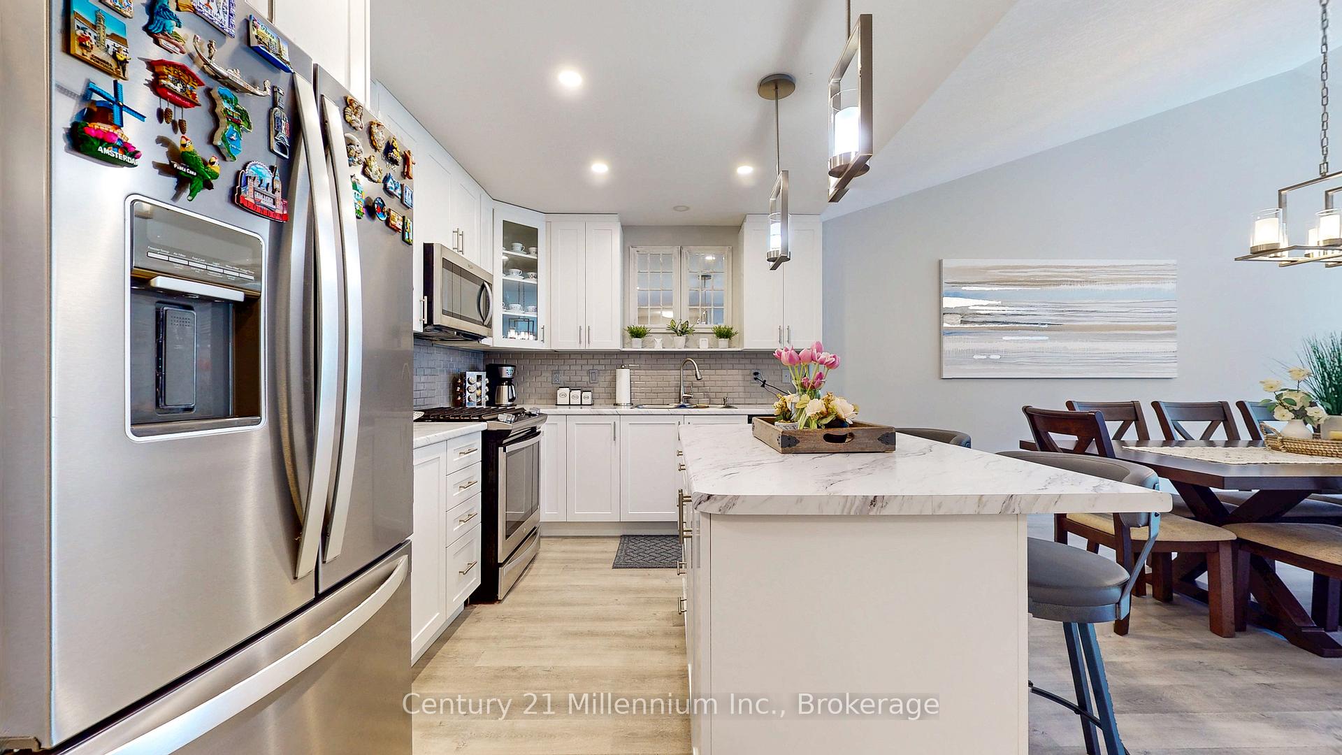 Photo 7 of 15 Ivy Crescent, Wasaga Beach — HOMEH