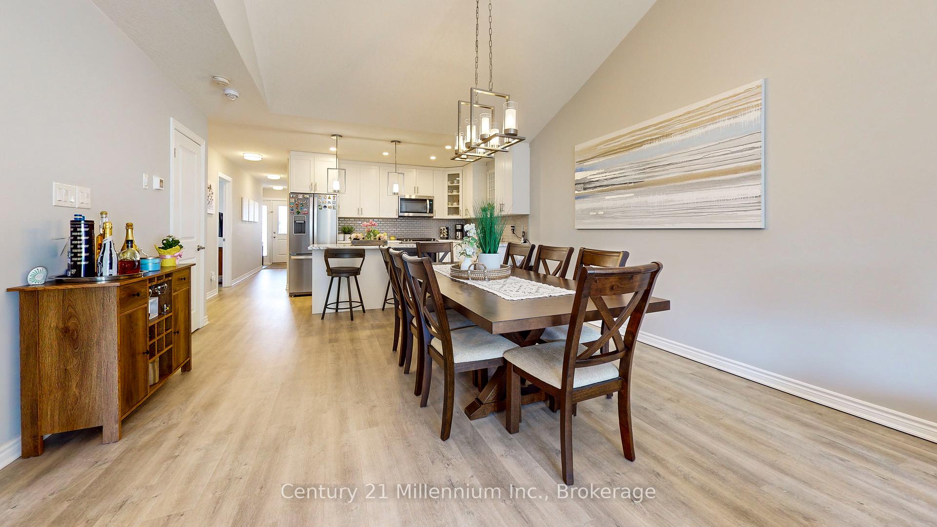 Photo 14 of 15 Ivy Crescent, Wasaga Beach — HOMEH