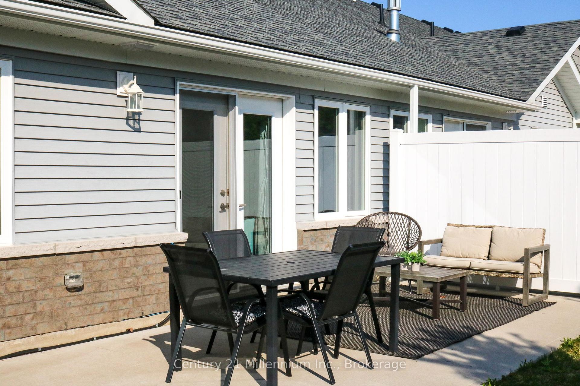 Photo 28 of 15 Ivy Crescent, Wasaga Beach — HOMEH