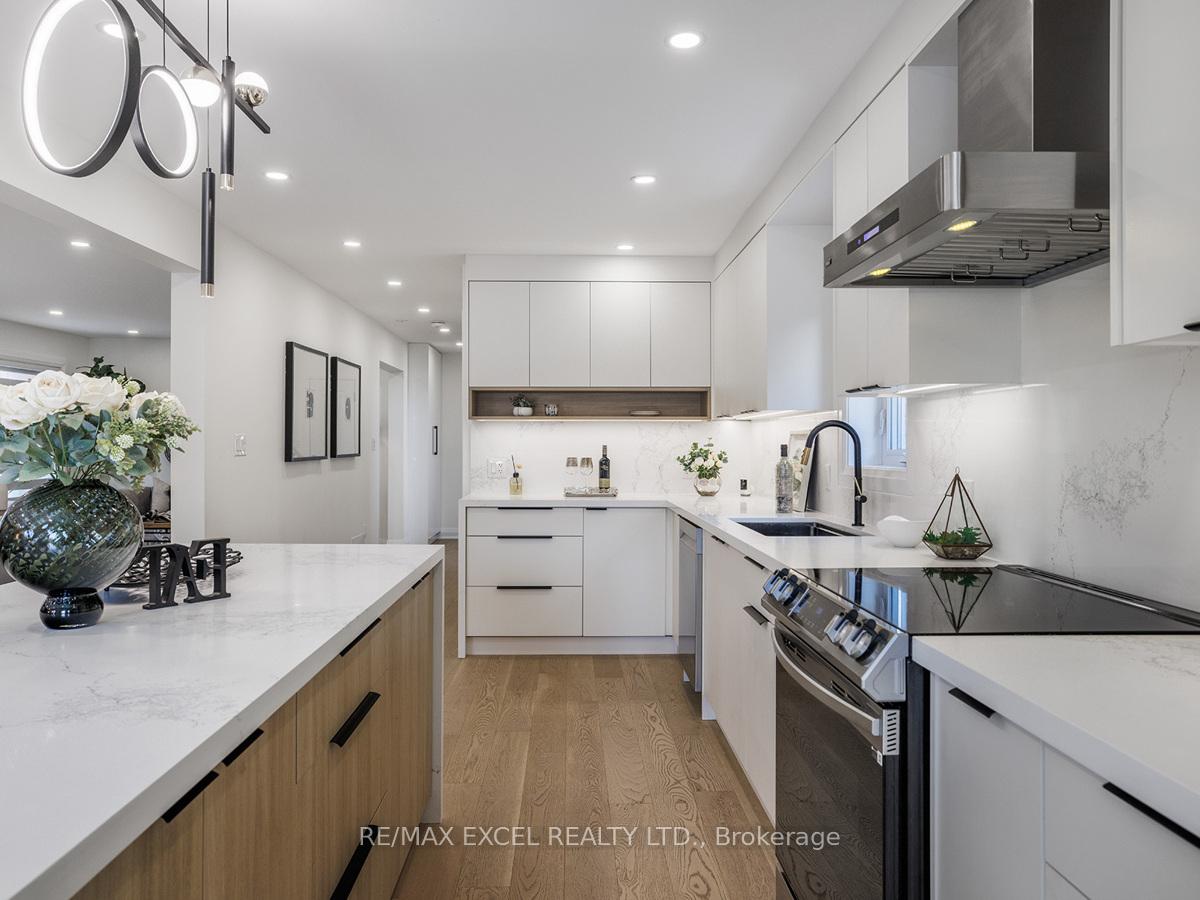 Photo 14 of 49 Stanley Lane, Markham, Middlefield — HOMEH