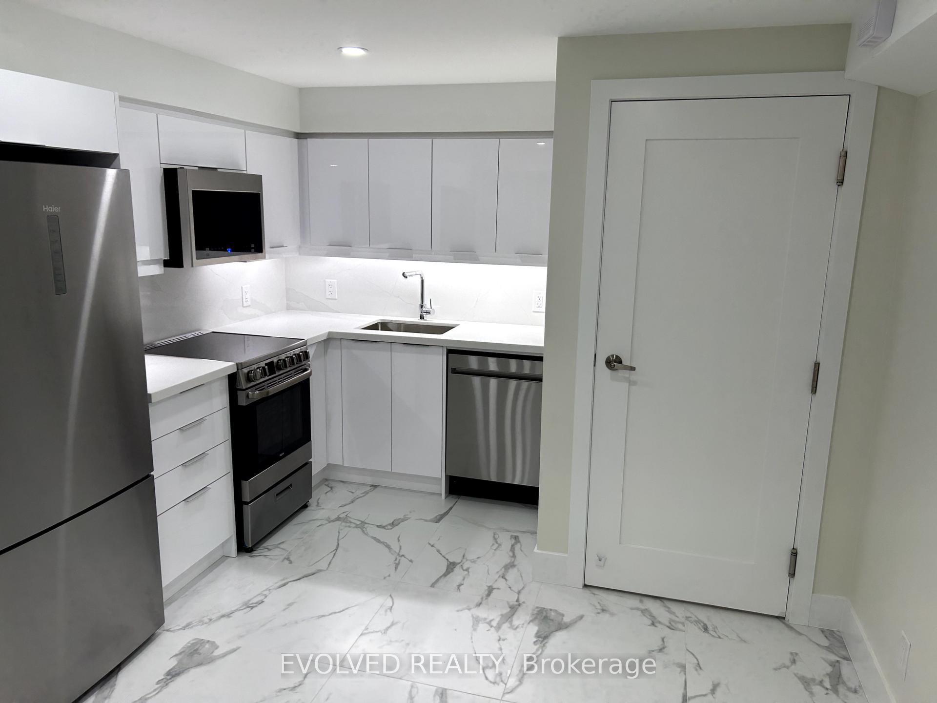Photo 3 of Unit Lower Level, 42 Cannes Avenue, Vaughan, Vellore Village — HOMEH