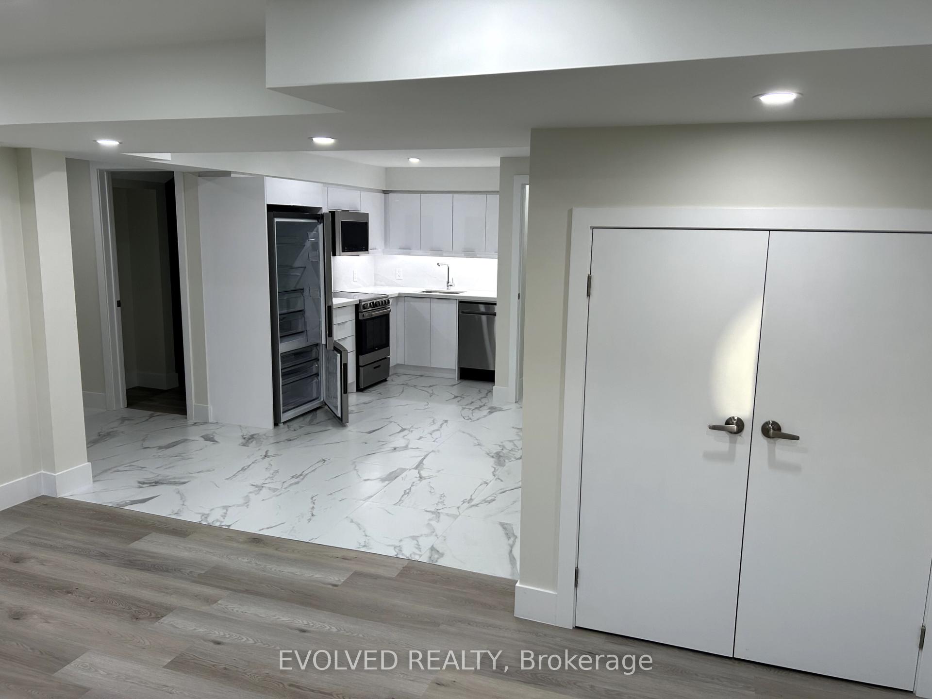 Photo 5 of Unit Lower Level, 42 Cannes Avenue, Vaughan, Vellore Village — HOMEH