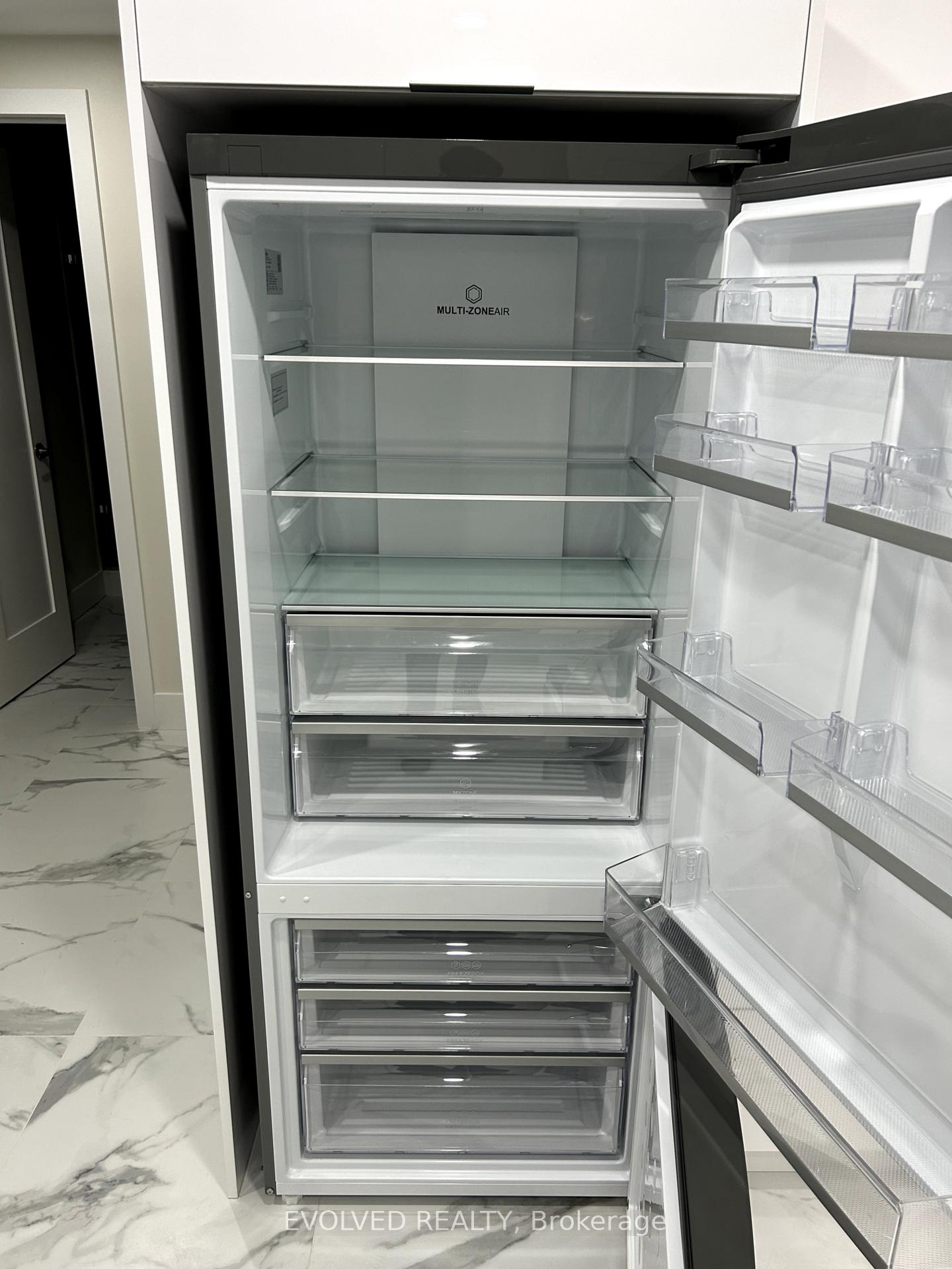 Photo 6 of Unit Lower Level, 42 Cannes Avenue, Vaughan, Vellore Village — HOMEH