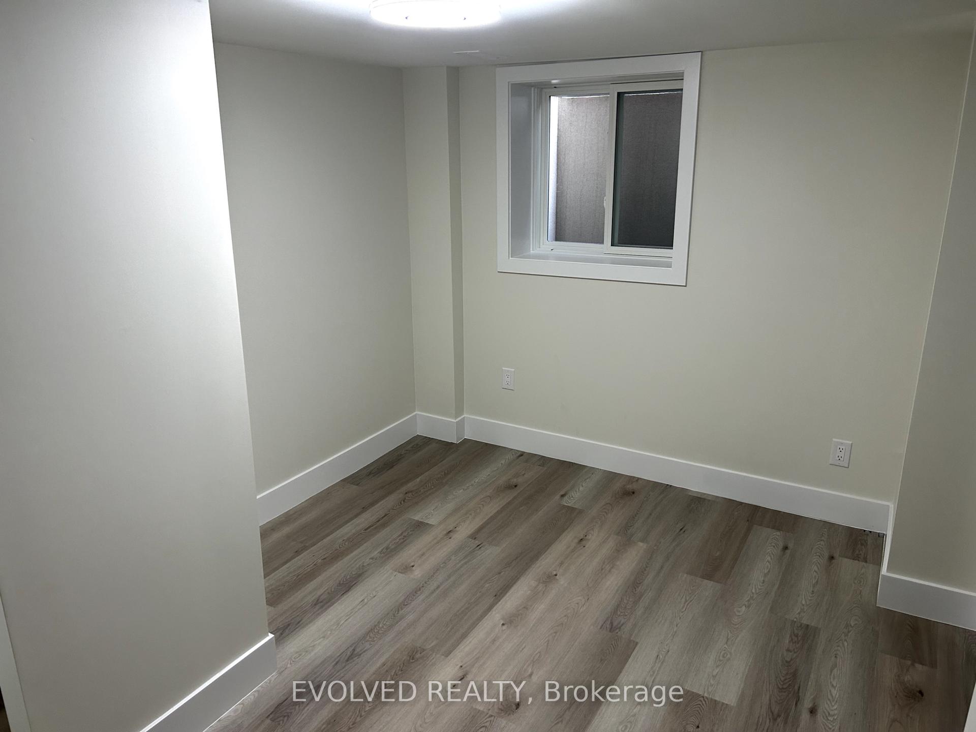 Photo 11 of Unit Lower Level, 42 Cannes Avenue, Vaughan, Vellore Village — HOMEH