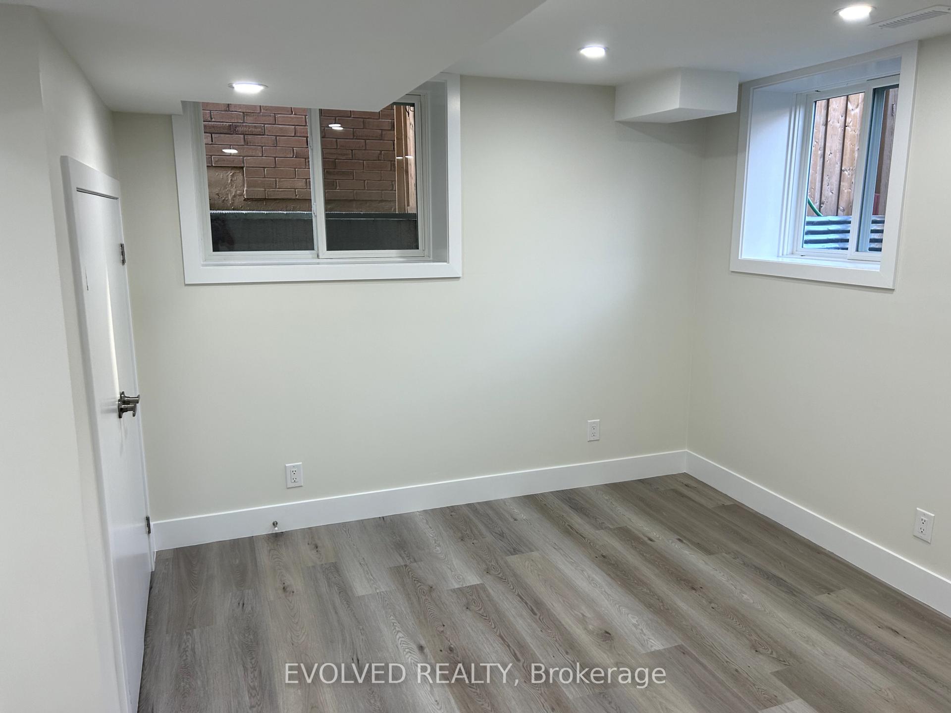 Photo 15 of Unit Lower Level, 42 Cannes Avenue, Vaughan, Vellore Village — HOMEH