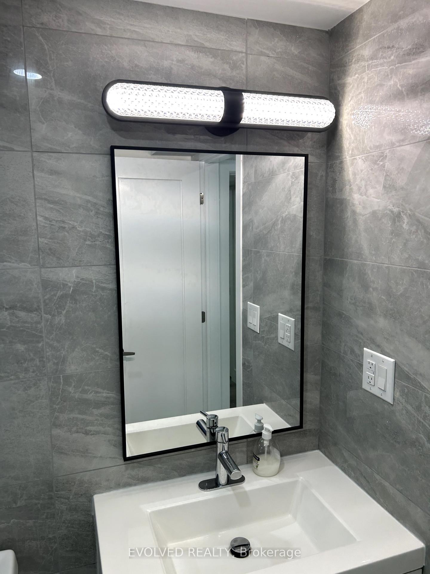 Photo 16 of Unit Lower Level, 42 Cannes Avenue, Vaughan, Vellore Village — HOMEH
