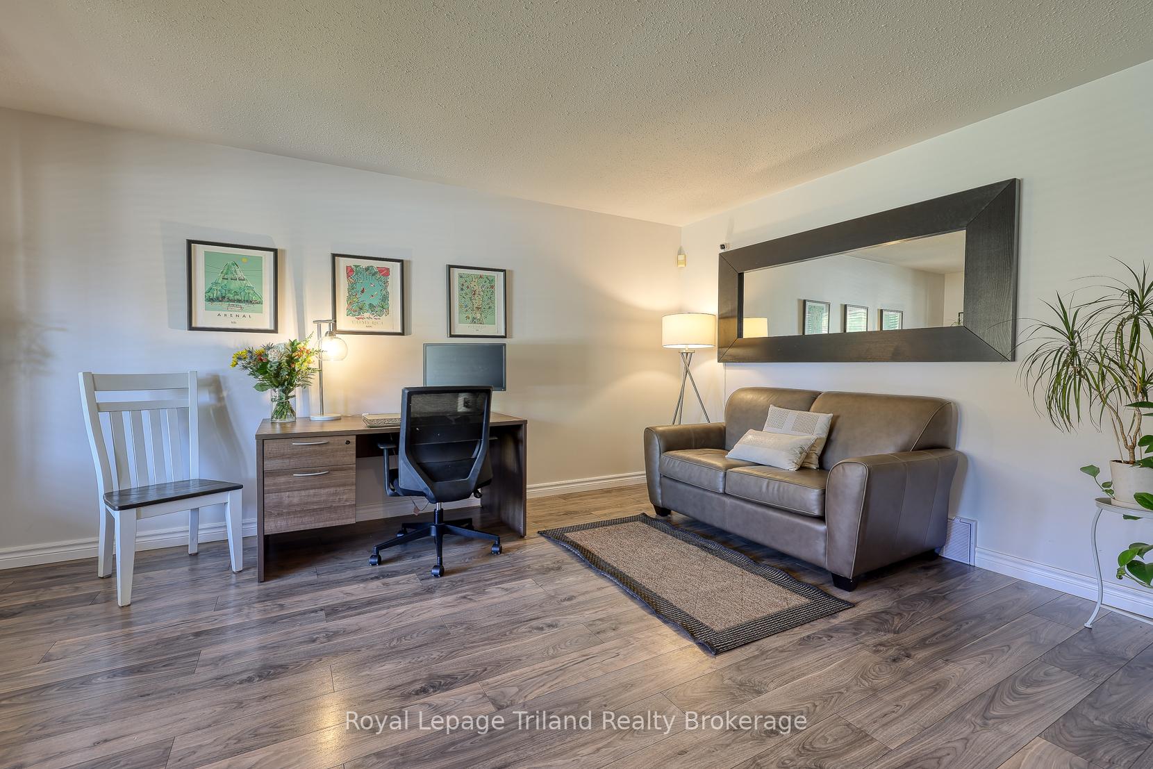 Photo 8 of 209 Brock Street, Zorra, Thamesford — HOMEH