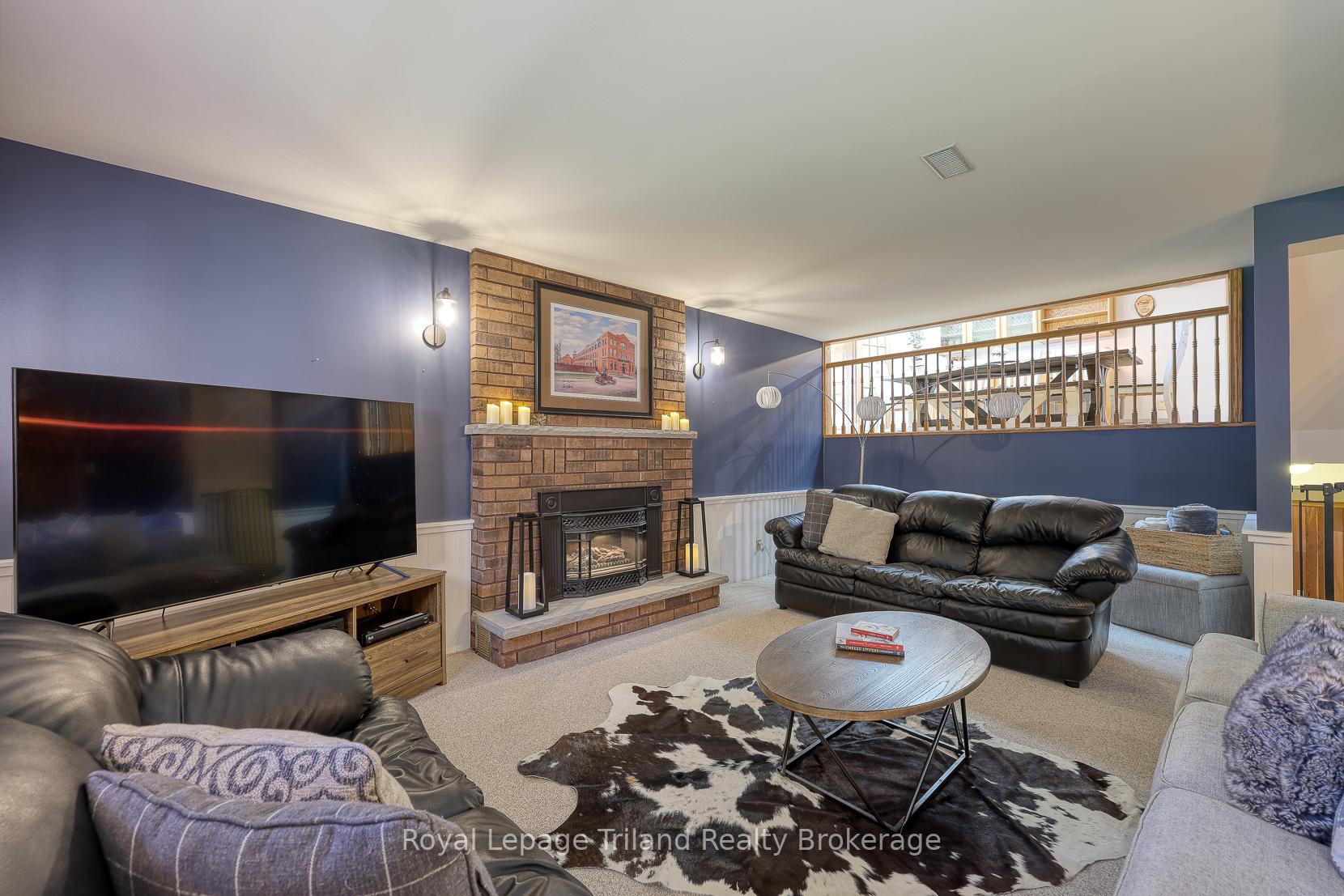 Photo 26 of 209 Brock Street, Zorra, Thamesford — HOMEH