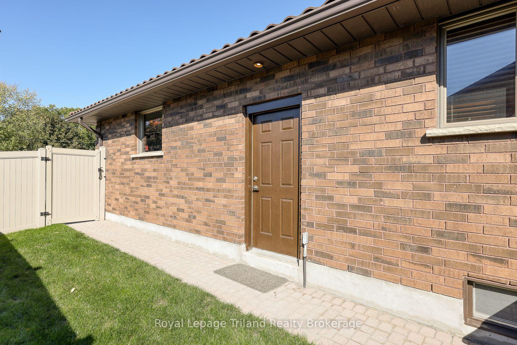 Photo 37 of 209 Brock Street, Zorra, Thamesford — HOMEH