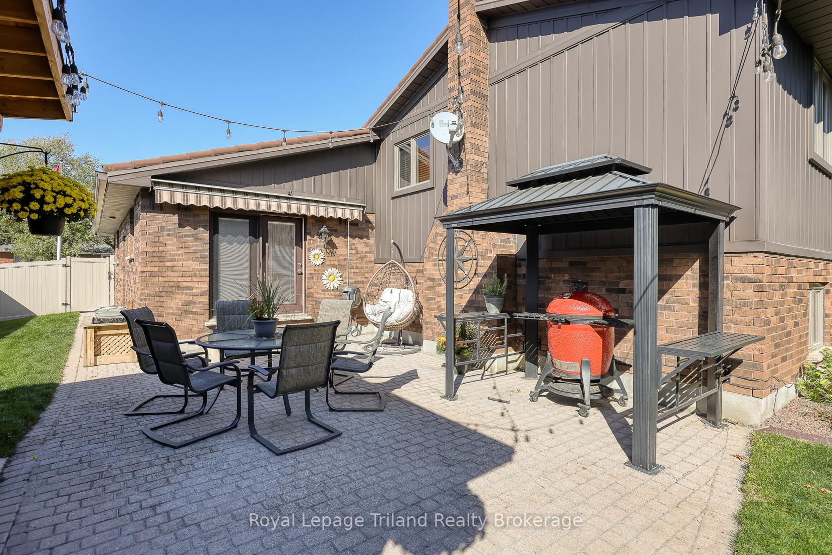 Photo 41 of 209 Brock Street, Zorra, Thamesford — HOMEH