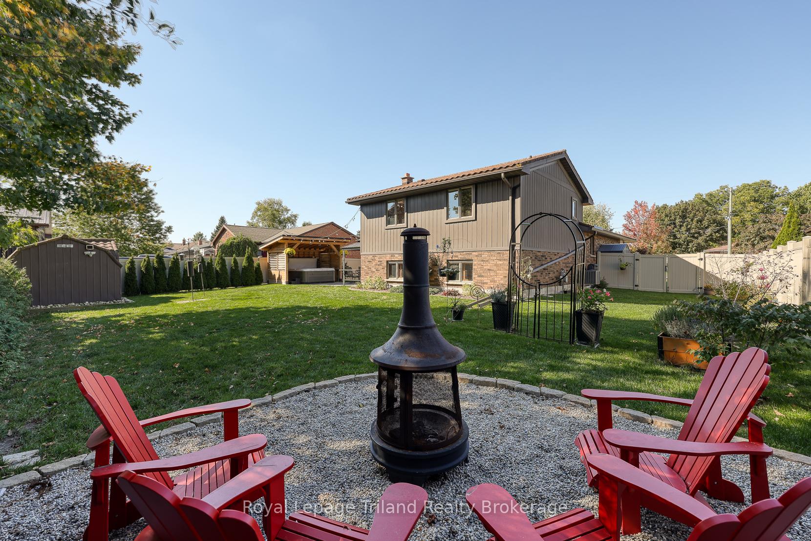 Photo 44 of 209 Brock Street, Zorra, Thamesford — HOMEH