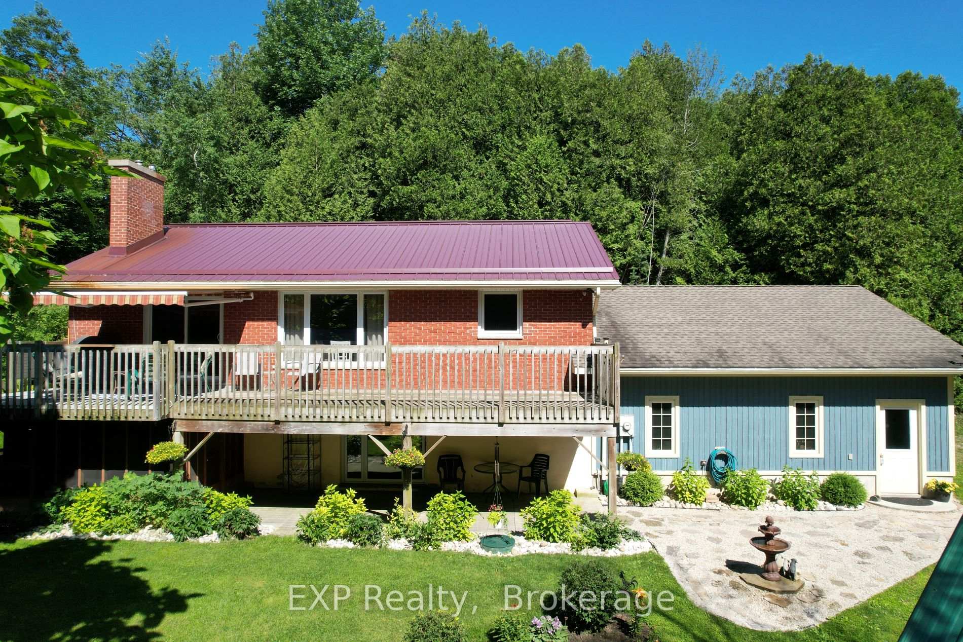 Front of 441300 Concession 8 Ndr