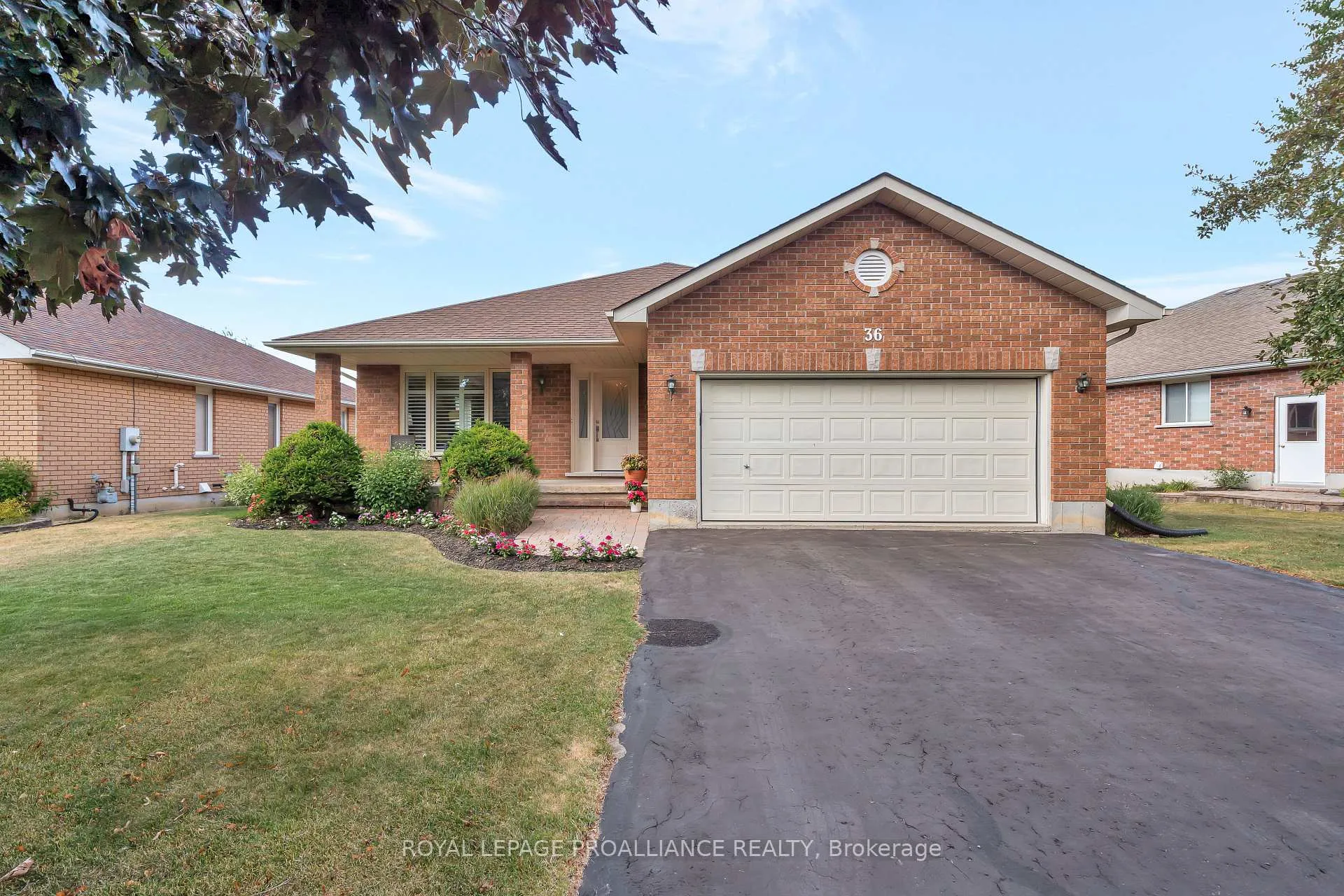 Photo 1 of 36 Oak Ridge Boulevard, Belleville, Belleville Ward — HOMEH