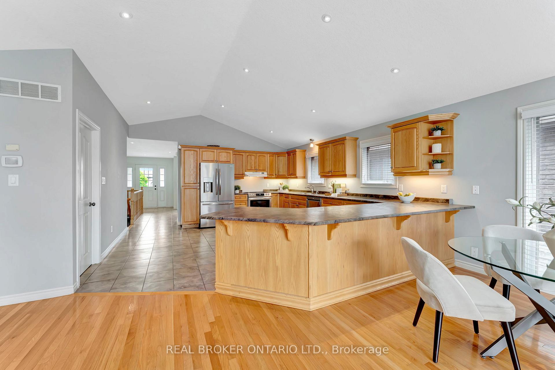 Photo 12 of 23 Oakcliffe Street, Woolwich — HOMEH