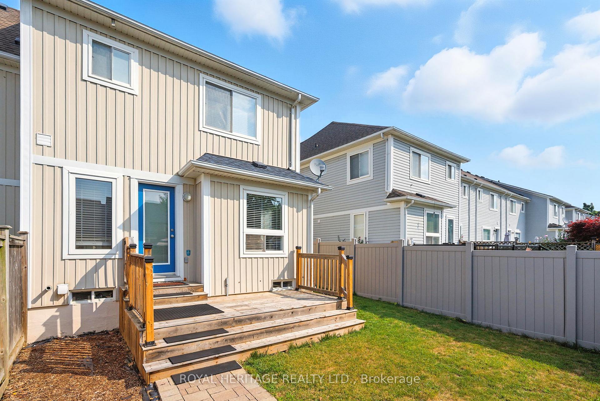Photo 43 of 159 Carnwith Drive E, Whitby, Brooklin — HOMEH