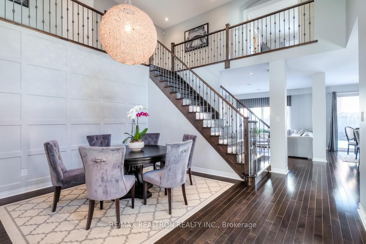 Photo 7 of 55 Herbert Wales Crescent, Markham, Victoria Square — HOMEH