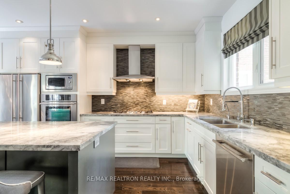 Photo 13 of 55 Herbert Wales Crescent, Markham, Victoria Square — HOMEH
