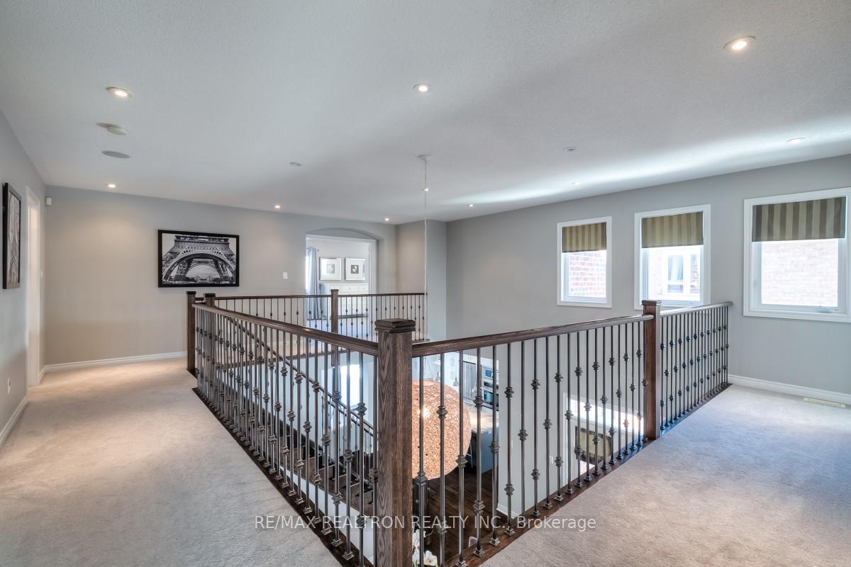 Photo 30 of 55 Herbert Wales Crescent, Markham, Victoria Square — HOMEH