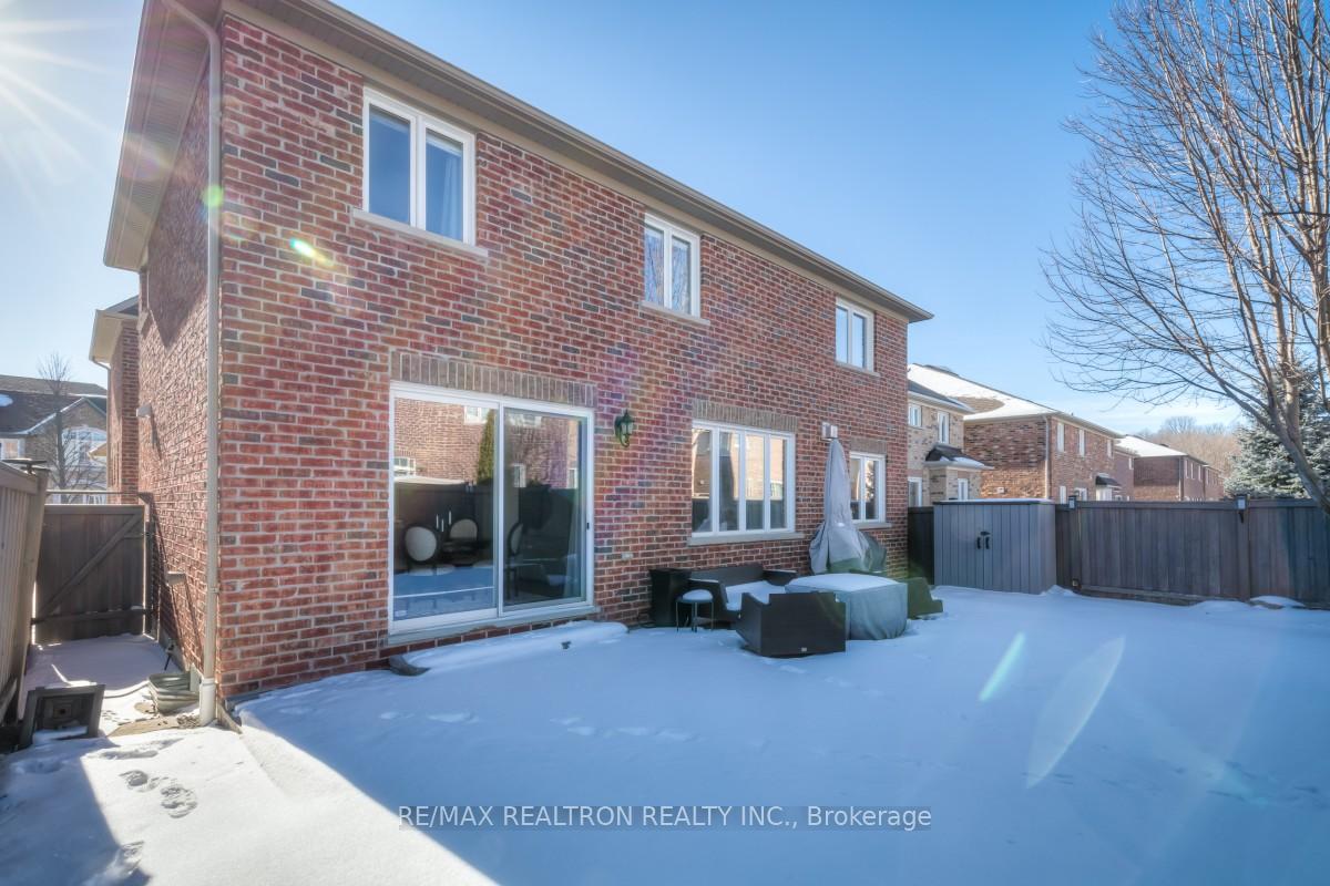Photo 38 of 55 Herbert Wales Crescent, Markham, Victoria Square — HOMEH