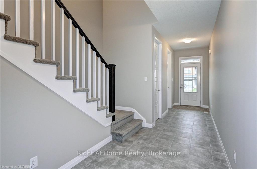 Photo 4 of 442 Westhaven Street, Waterloo — HOMEH