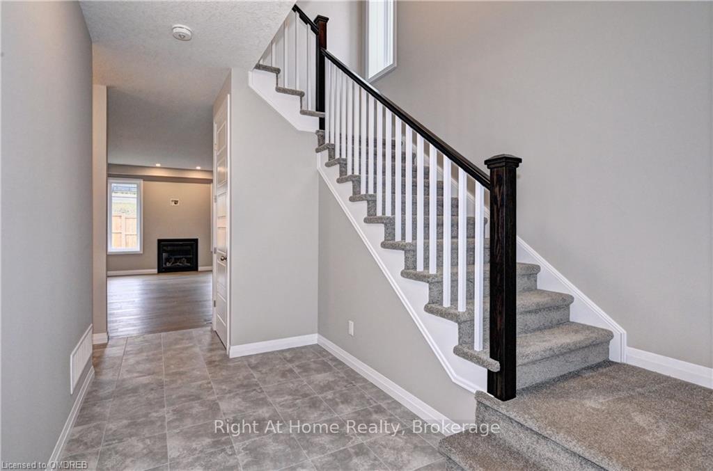 Photo 5 of 442 Westhaven Street, Waterloo — HOMEH