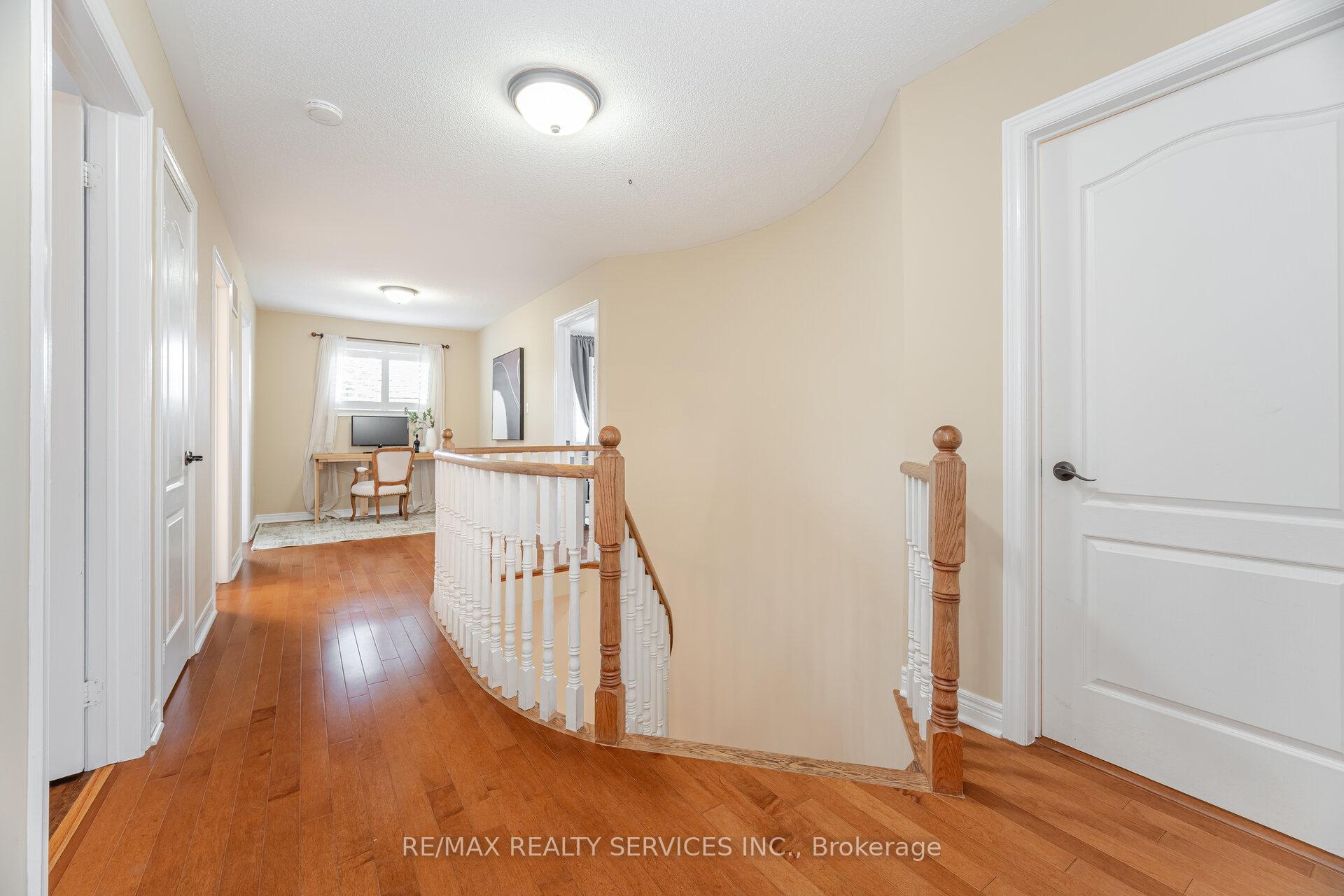 Photo 21 of 15 Bianca Drive, Whitby, Brooklin — HOMEH