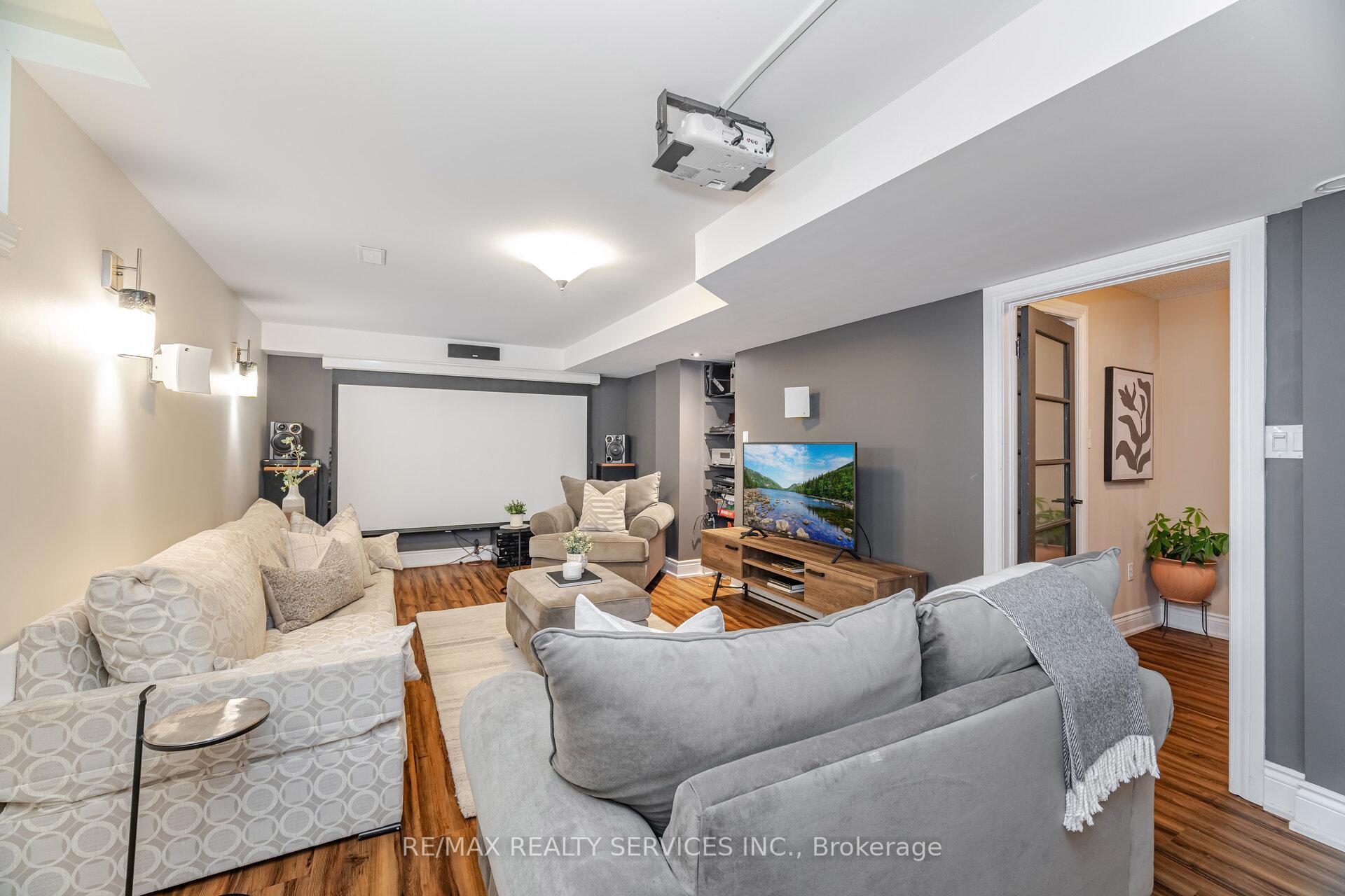 Photo 37 of 15 Bianca Drive, Whitby, Brooklin — HOMEH