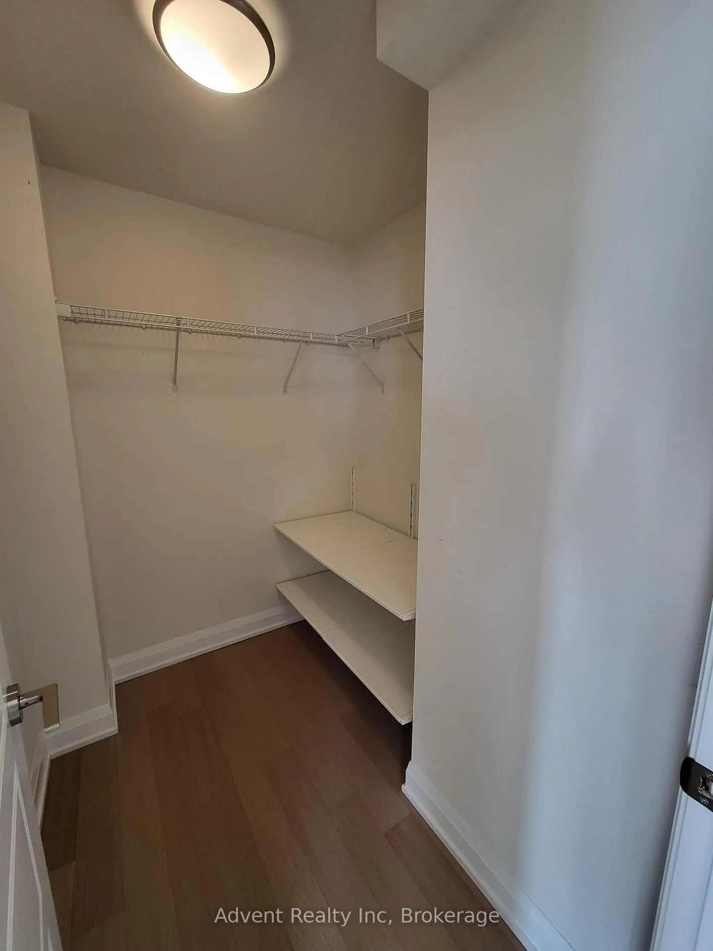 Photo 10 of Unit Ph6, 15 Water Walk Drive, Markham, Unionville — HOMEH