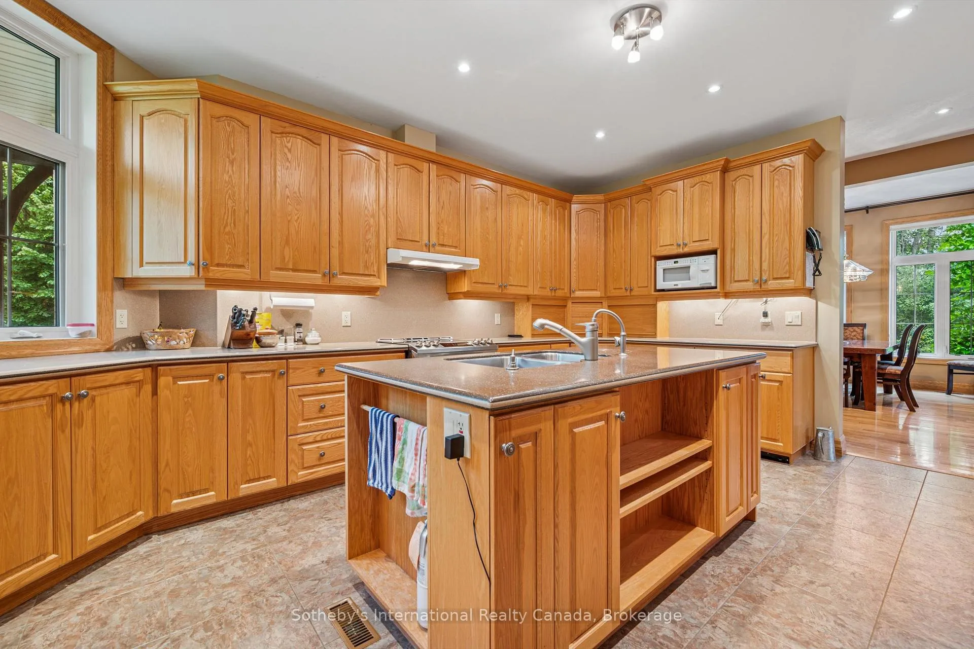 Photo 14 of 1492 Maple Bend Road, Woolwich, Breslau — HOMEH