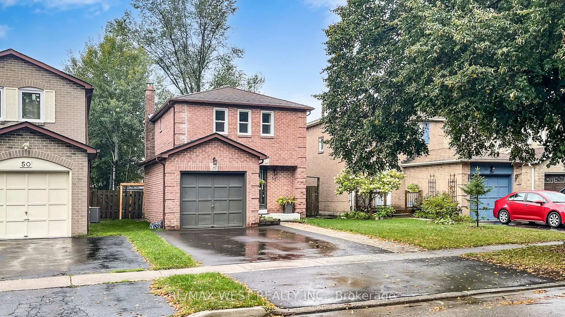 Photo 2 of 52 Radford Drive, Ajax, Central West — HOMEH