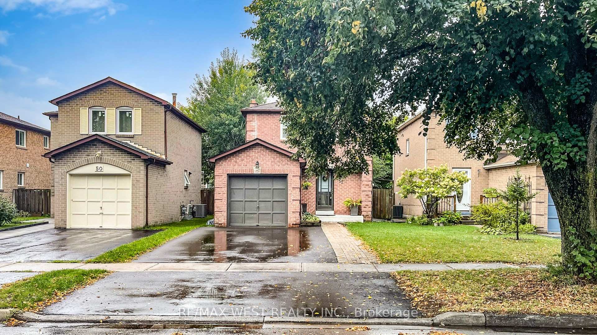 Photo 5 of 52 Radford Drive, Ajax, Central West — HOMEH