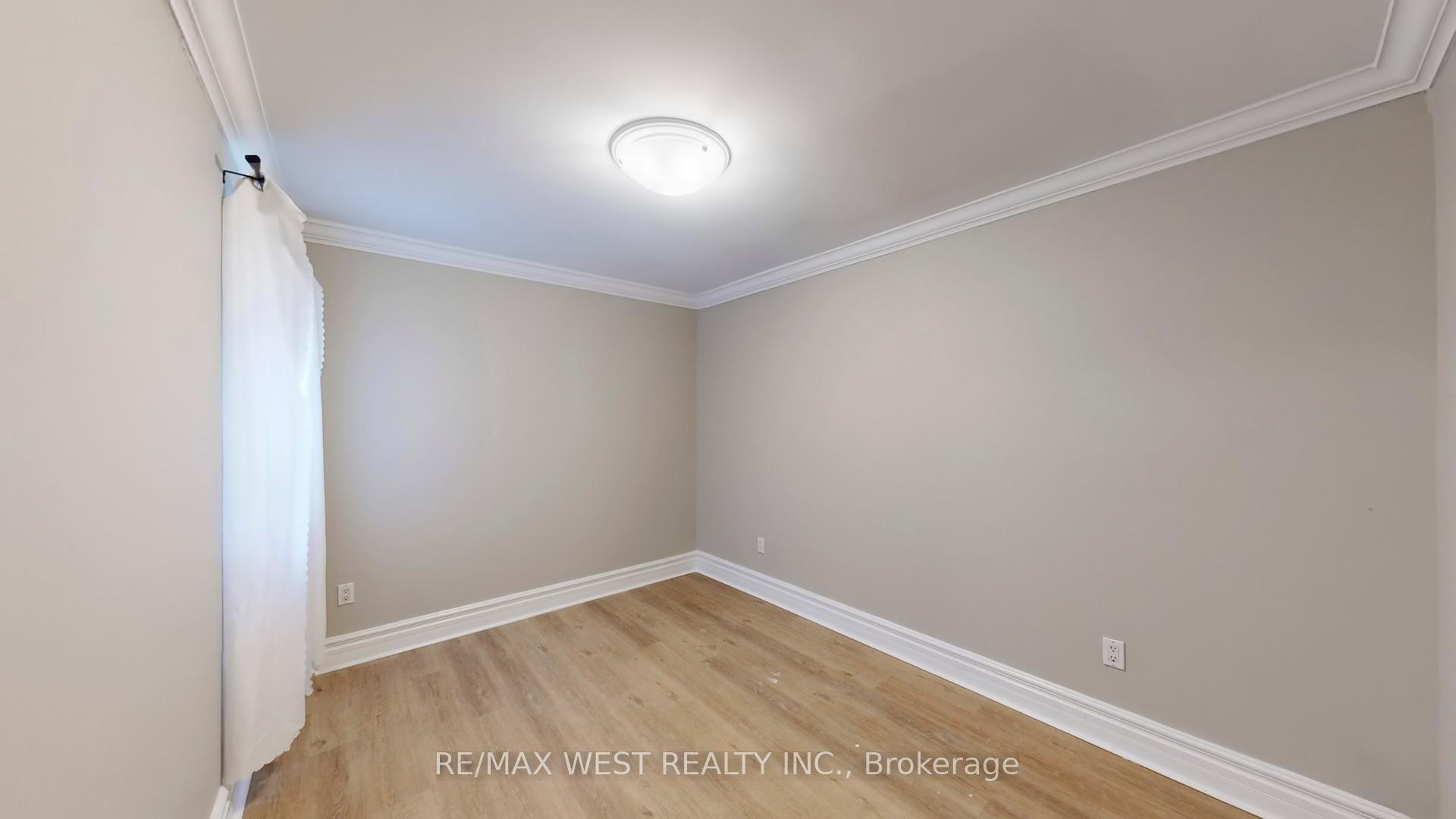 Photo 7 of 52 Radford Drive, Ajax, Central West — HOMEH