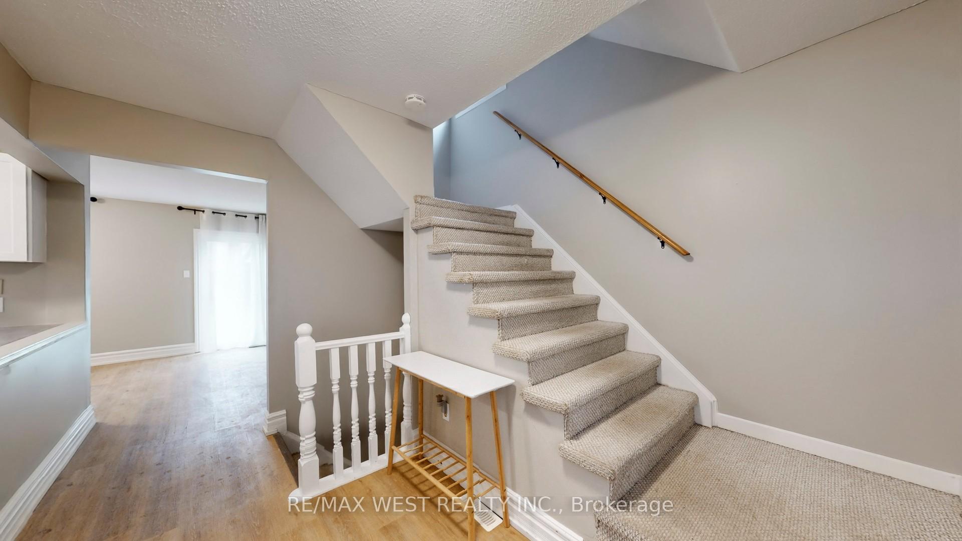 Photo 22 of 52 Radford Drive, Ajax, Central West — HOMEH