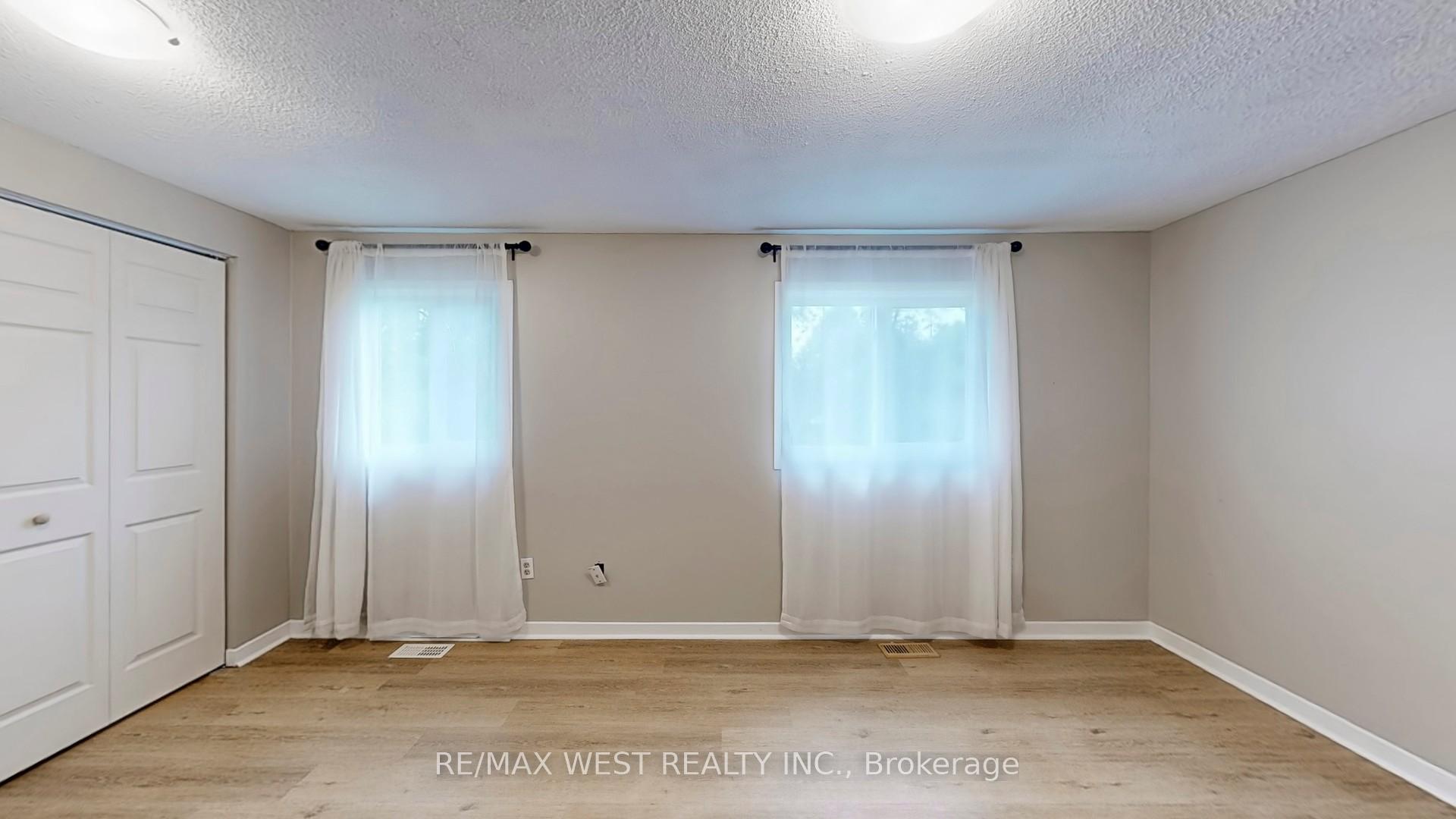 Photo 24 of 52 Radford Drive, Ajax, Central West — HOMEH