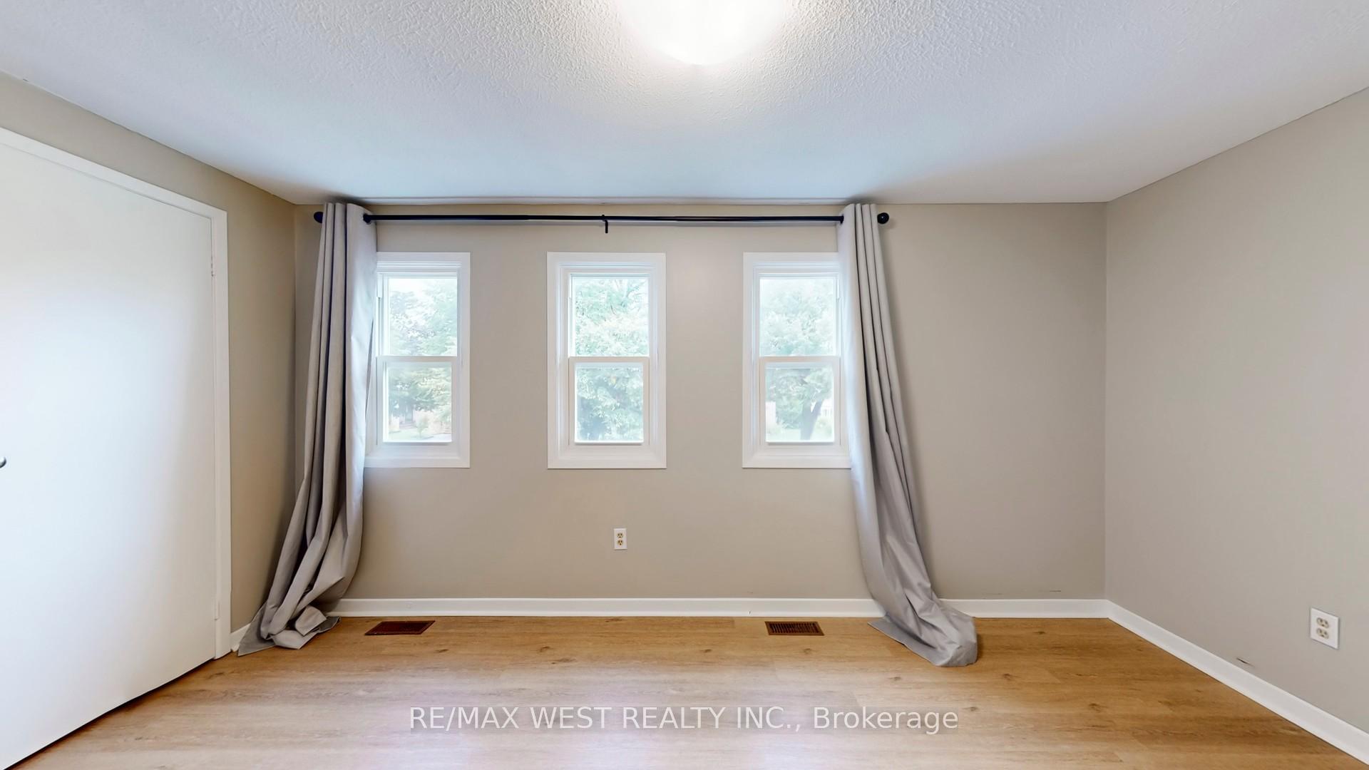 Photo 30 of 52 Radford Drive, Ajax, Central West — HOMEH