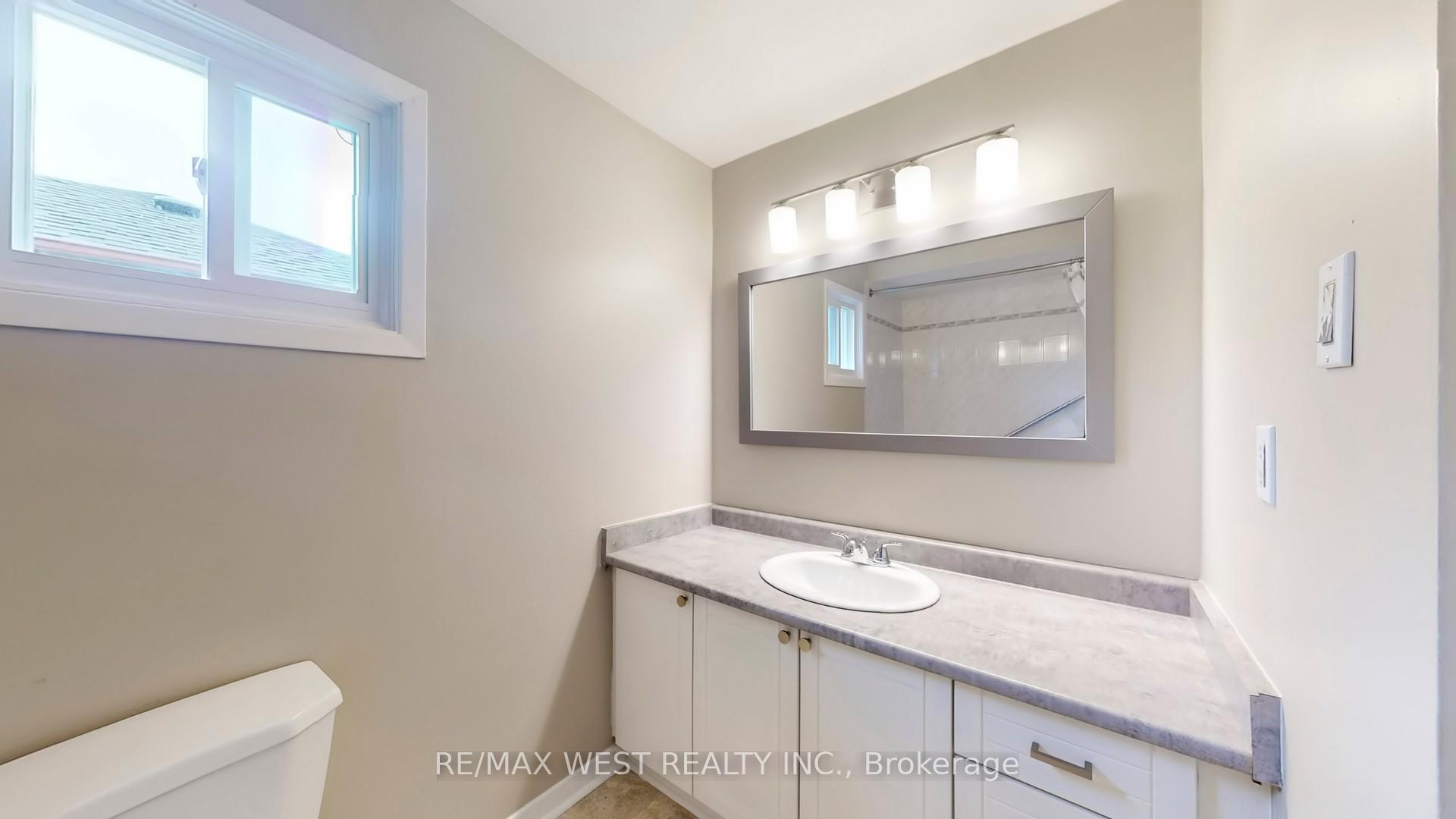Photo 32 of 52 Radford Drive, Ajax, Central West — HOMEH
