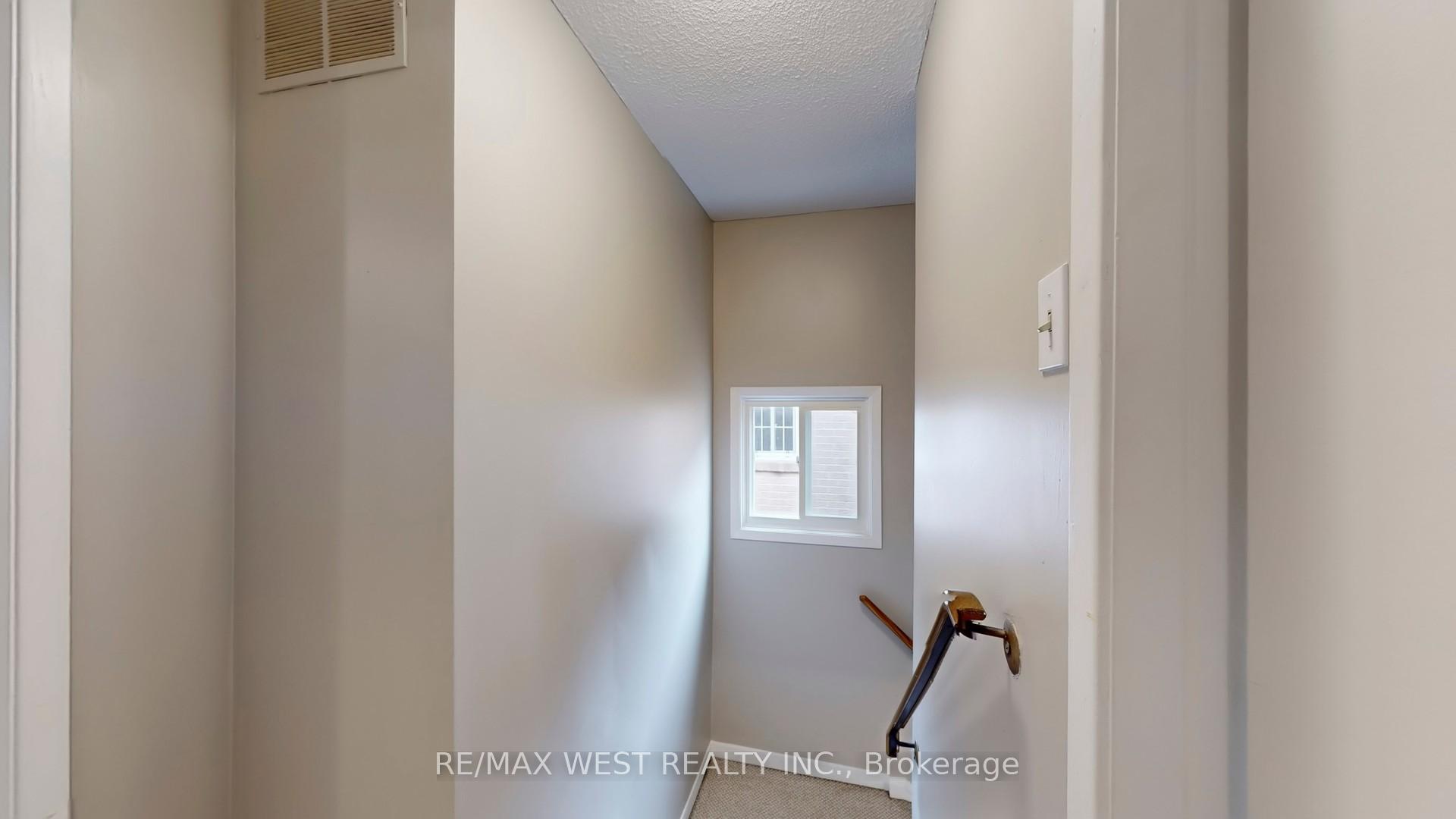 Photo 33 of 52 Radford Drive, Ajax, Central West — HOMEH