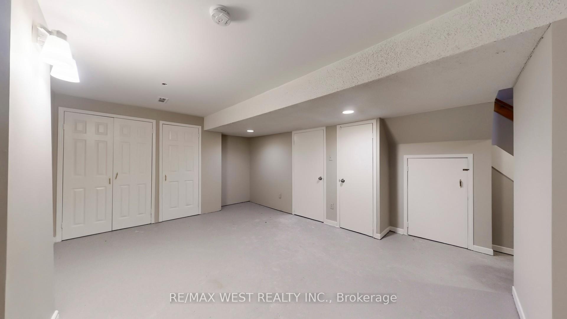 Photo 42 of 52 Radford Drive, Ajax, Central West — HOMEH