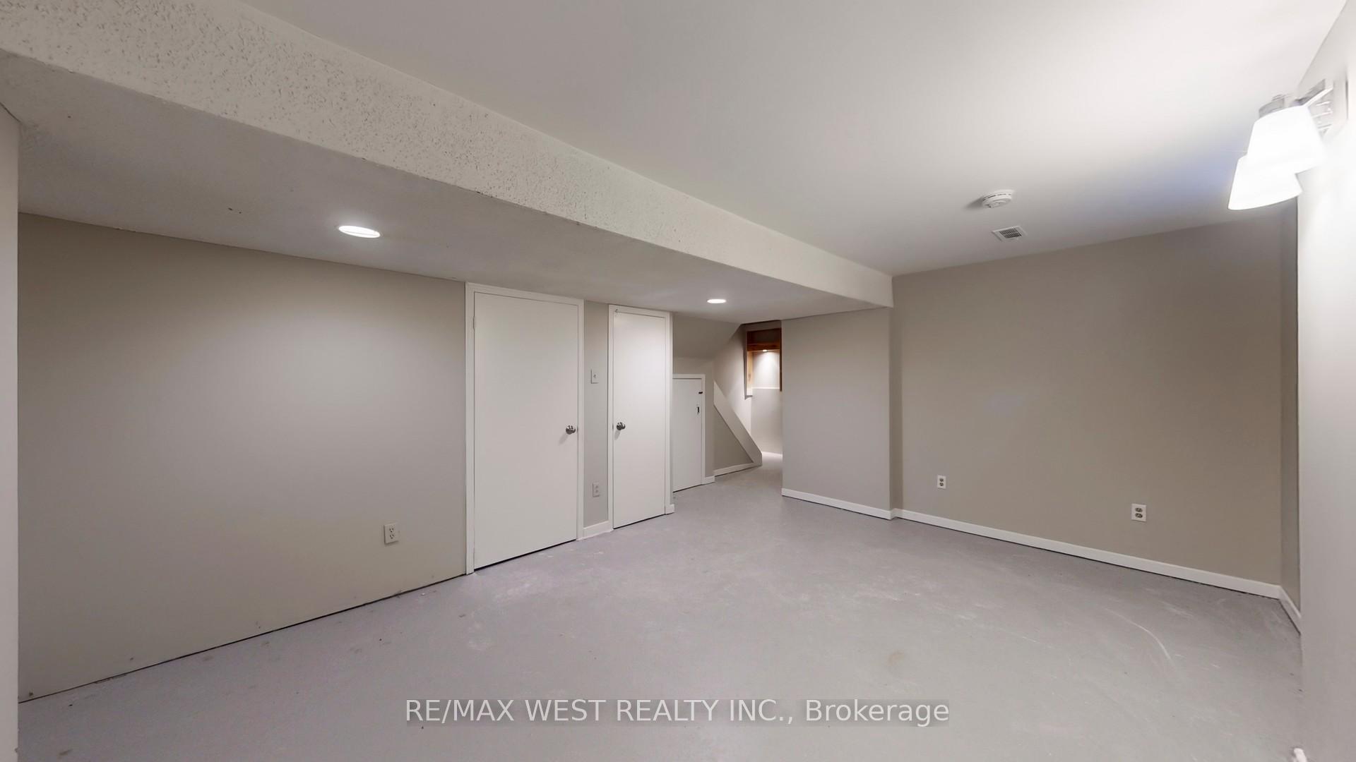Photo 50 of 52 Radford Drive, Ajax, Central West — HOMEH